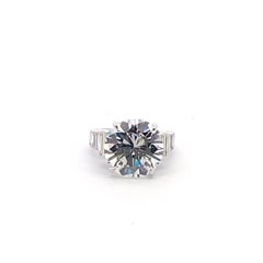 GIA Certified 10.02 Carat Van Cleef & Arpels Platinum Ring G, VS1
