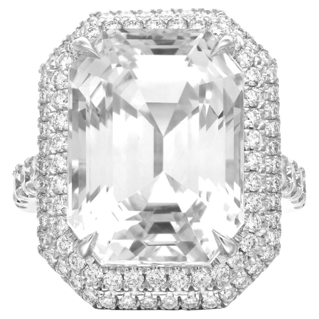 GIA-zertifizierter 10,03 Karat Smaragdschliff-Diamantring mit doppeltem Halo in Platin