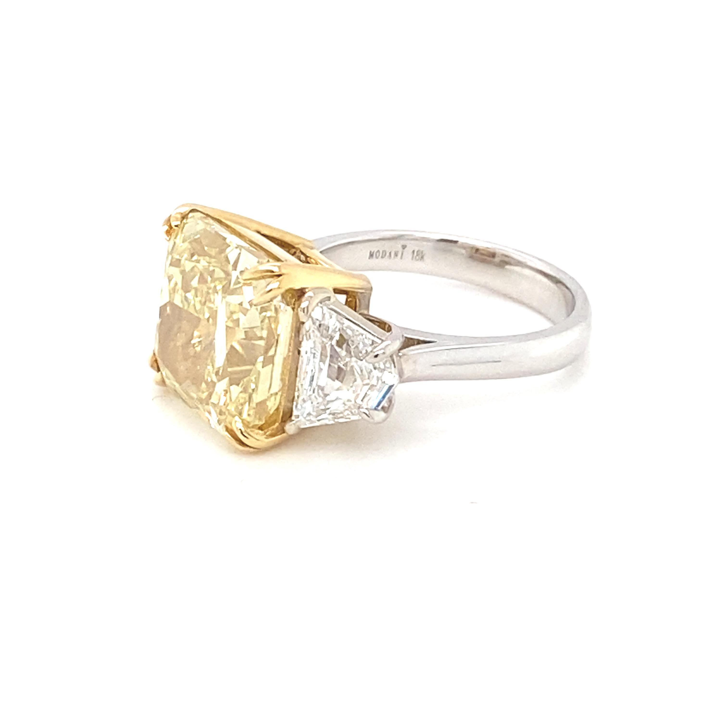 Bague de fiançailles avec diamant coussin jaune intense de 10,03 carats certifié GIA en vente 1