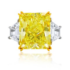 Bague en diamant jaune fantaisie taille radiant de 10,03 carats certifié par le GIA