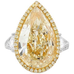 GIA certified 10.04 Carat Pear-Shape Fancy Light Yellow Diamond 18 Karat Gold