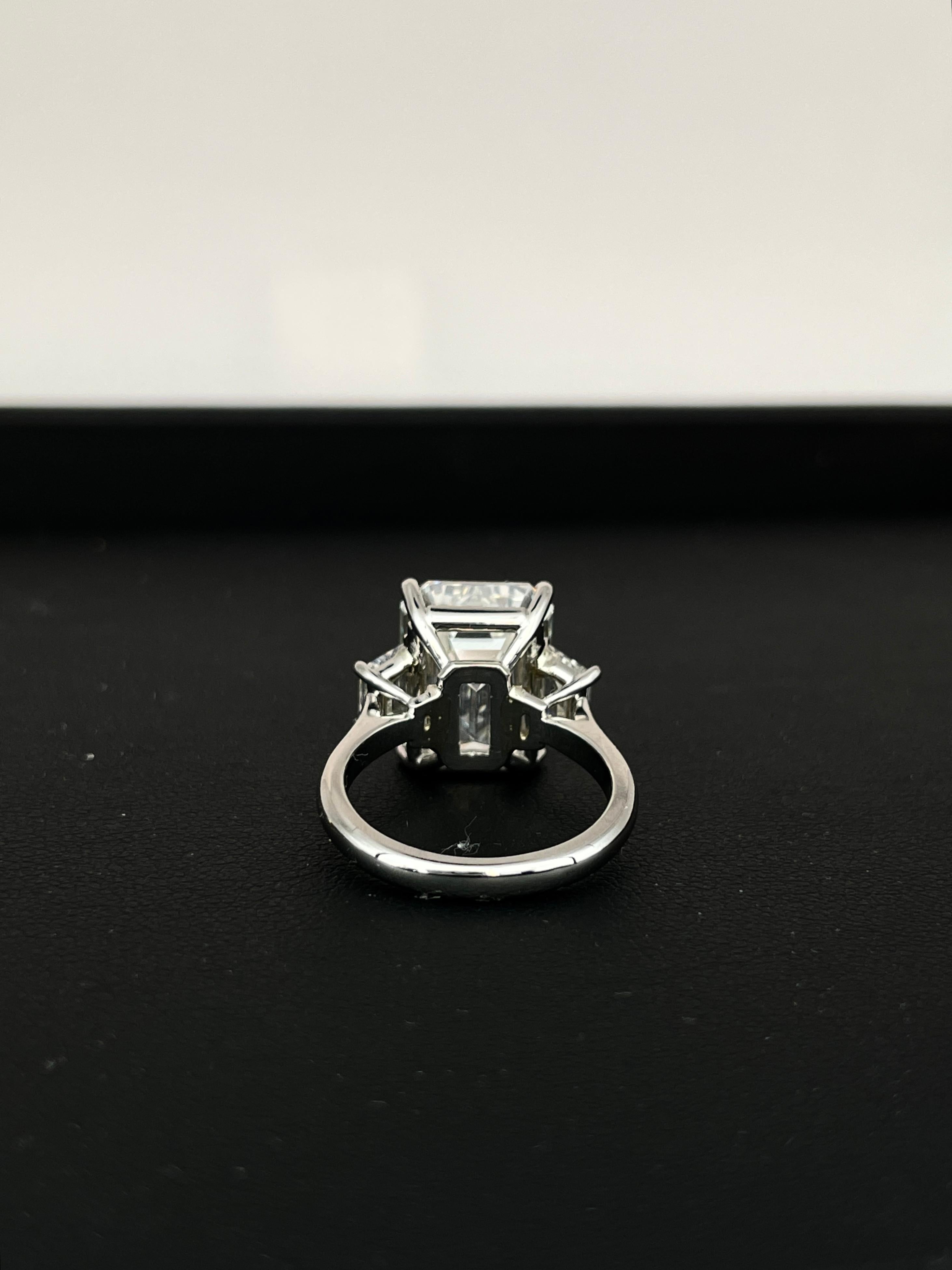 Women's GIA Certified 10.05 Carat F VS1 Emerald Diamond Three Stone Ring For Sale