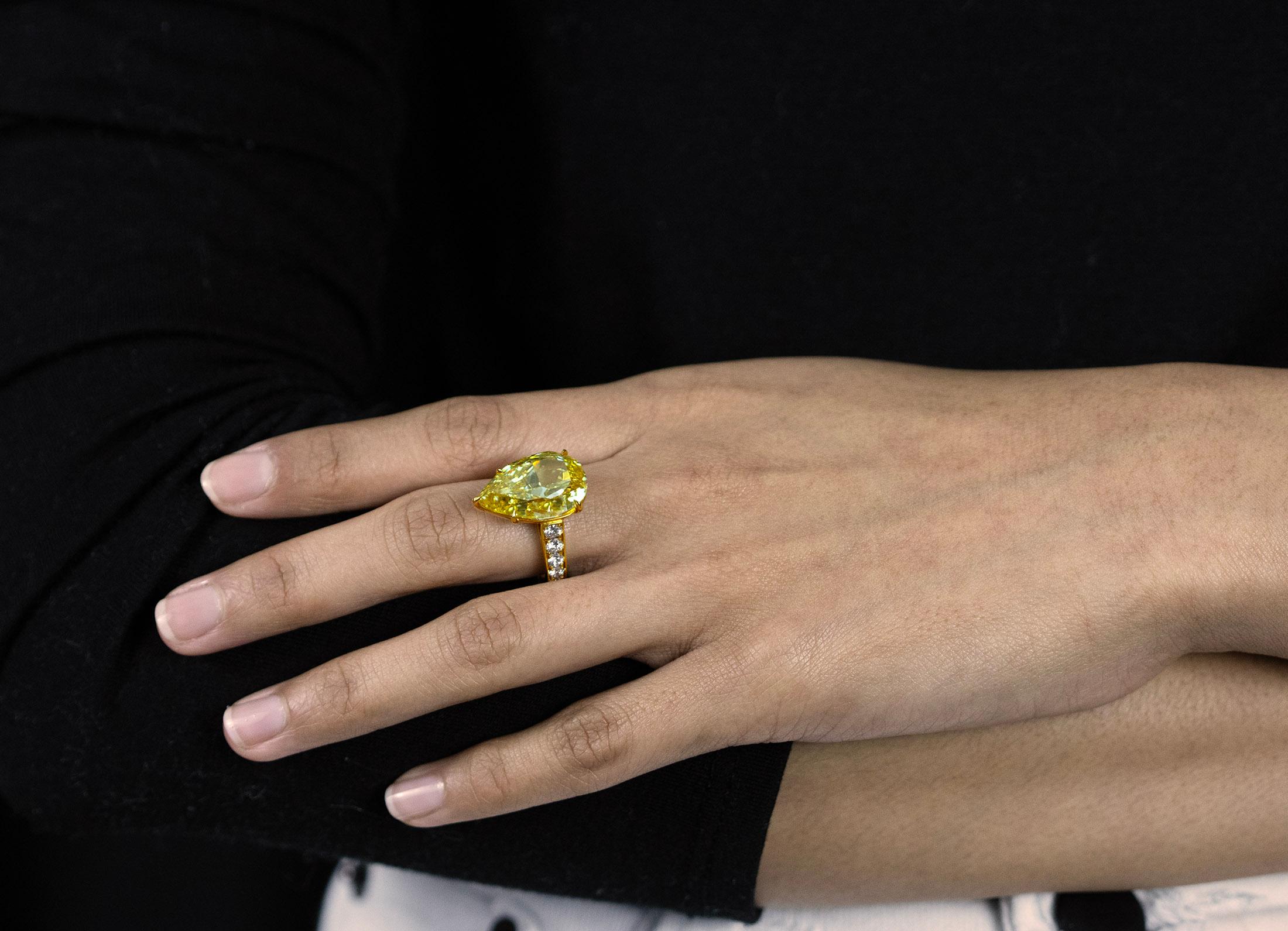 10 carat yellow diamond ring