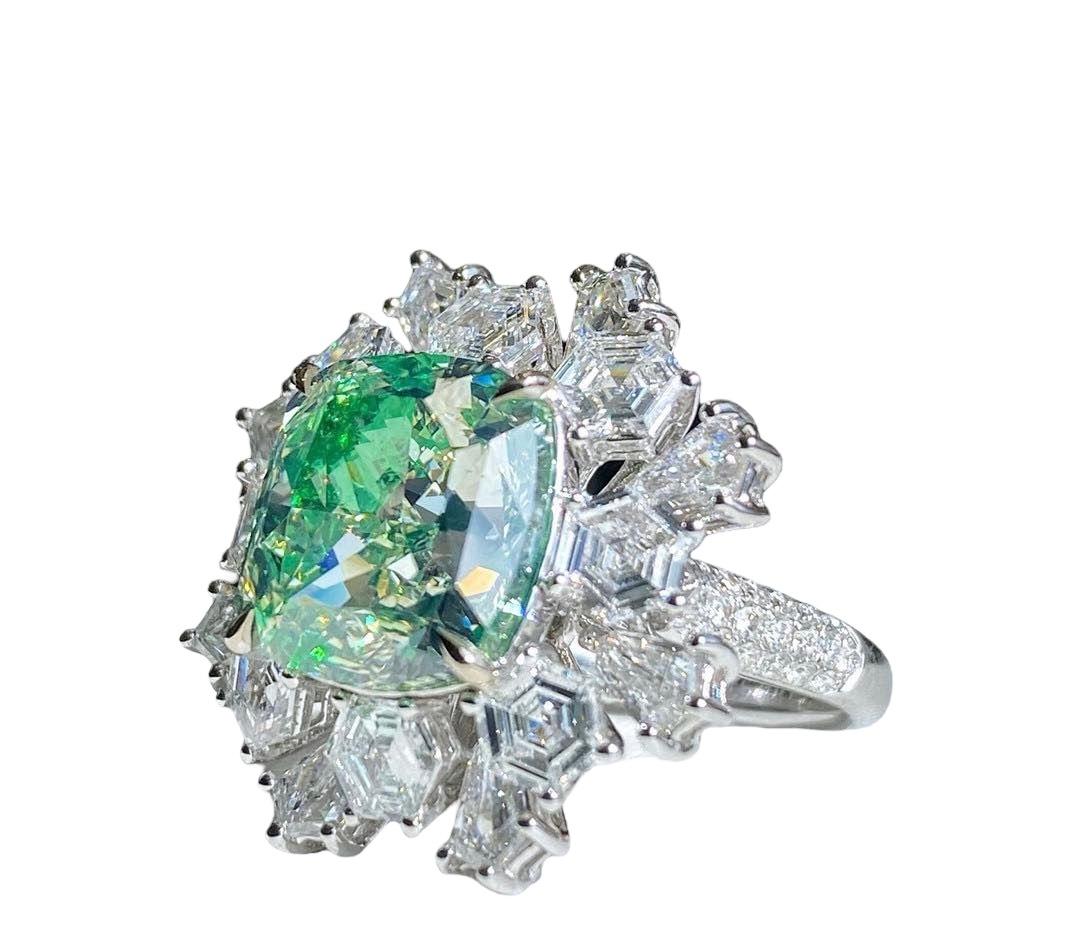 Cushion Cut GIA Certified 10.09 Carat VS1 Fancy Green Cushion Diamond Pendant Ring For Sale
