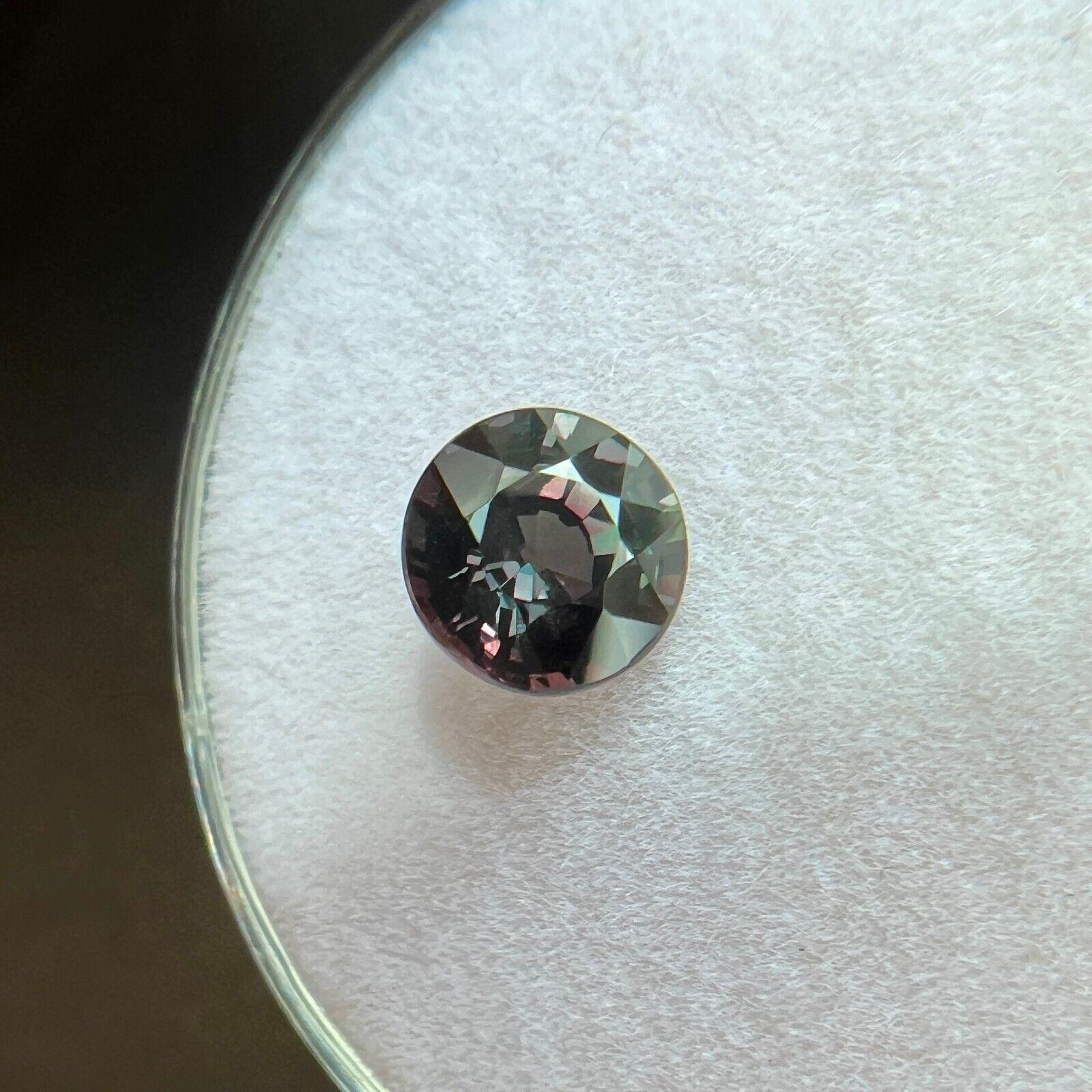Women's or Men's Gia Certified 1.00ct Red Purple Sapphire Natural Untreated Round Cut Rare Gem For Sale