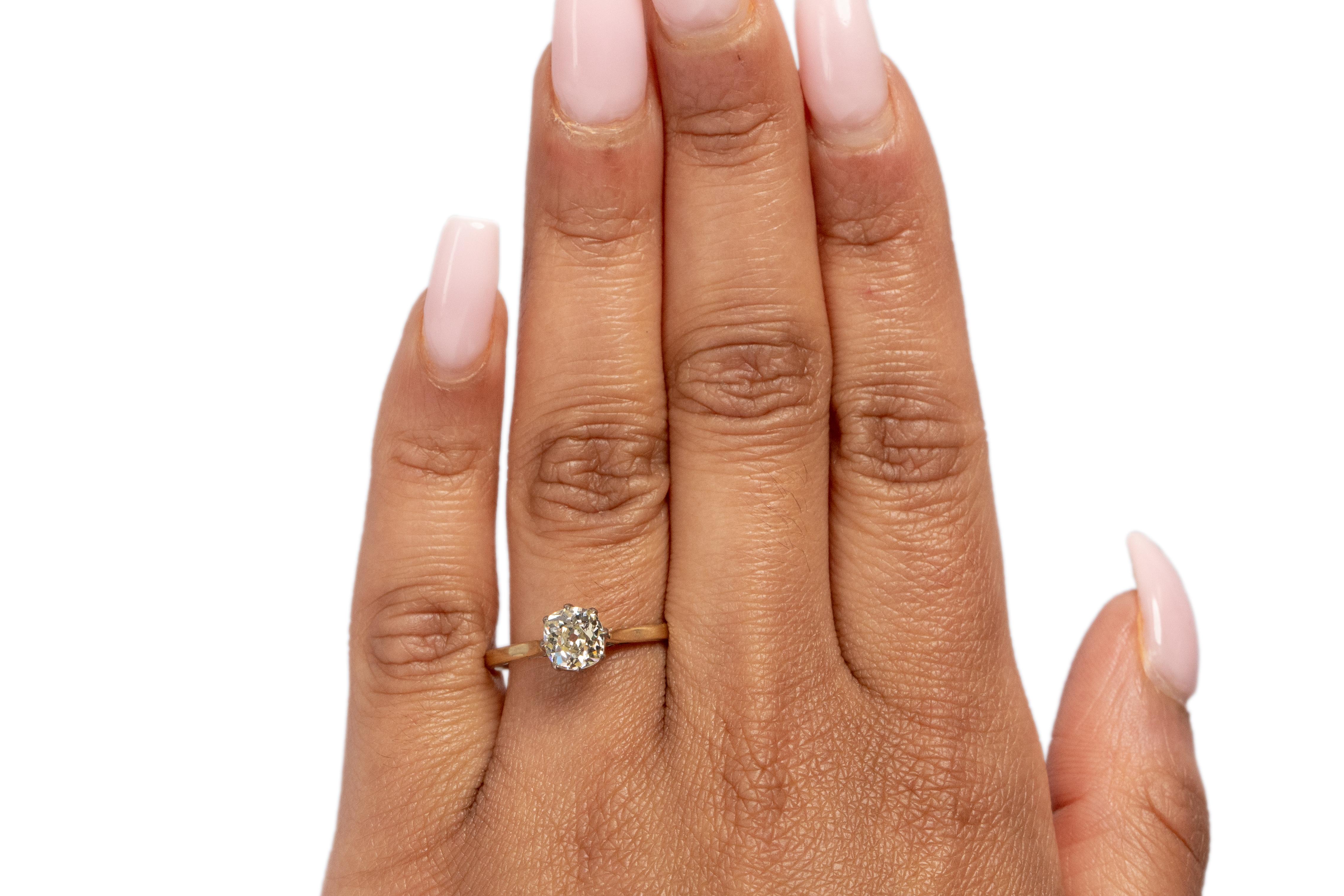 Women's GIA Certified 1.01 Carat Art Deco Diamond 18 Karat Yellow Gold Engagement Ring For Sale