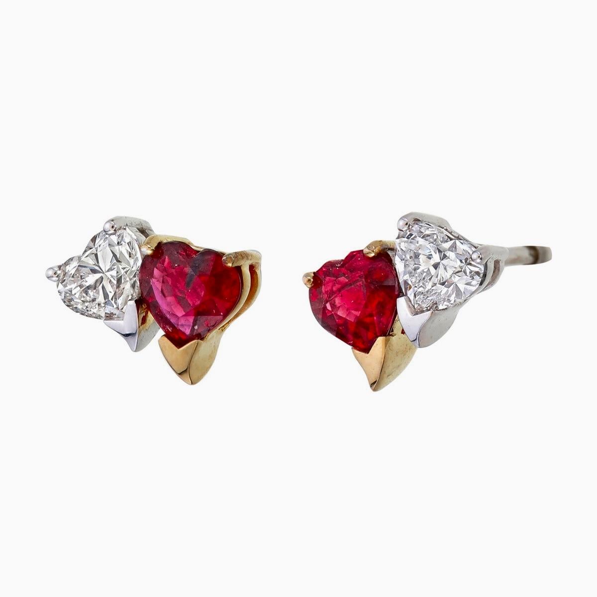 Modern GIA Certified 1.01 Carat Burma Pigeon Blood No Heat Ruby and Diamond Earrings For Sale