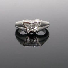 GIA Certified 1.01 carat Butterfly Cut Platinum Hancocks Fashion Solitaire Ring