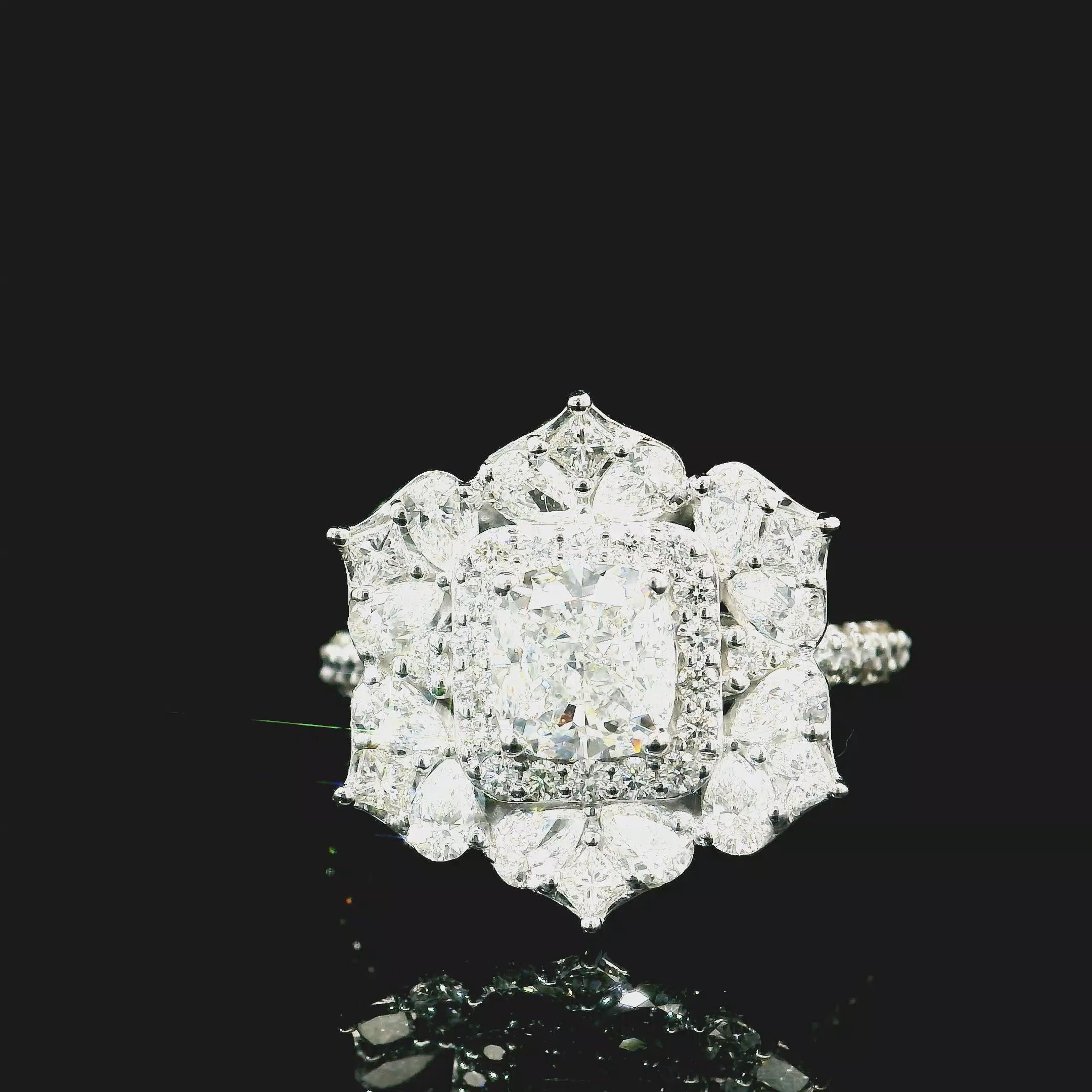 Anello con diamante certificato GIA da 1,01 carati con colore D e purezza VVS2 in vendita 2