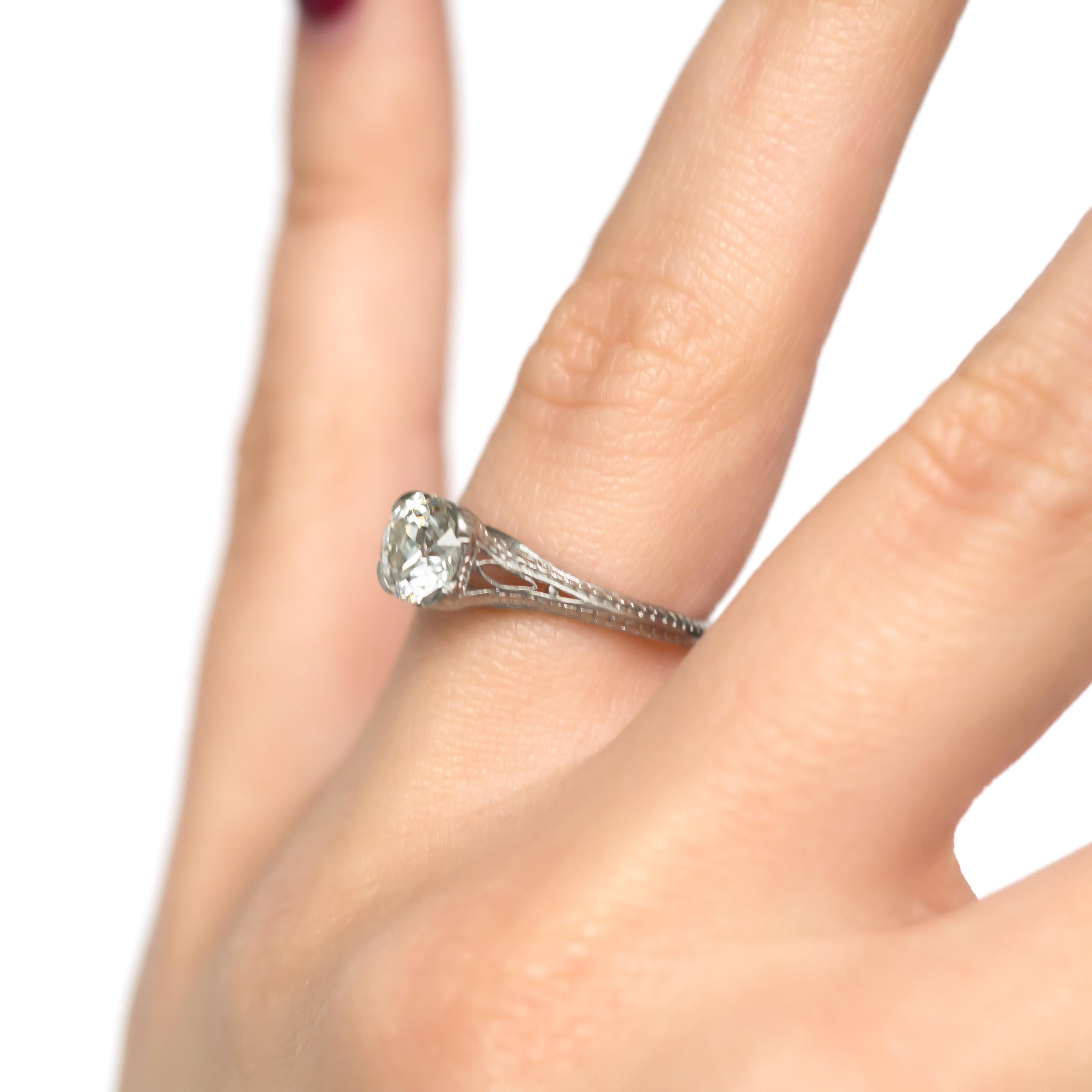 GIA Certified 1.01 Carat Diamond Platinum Engagement Ring For Sale 2