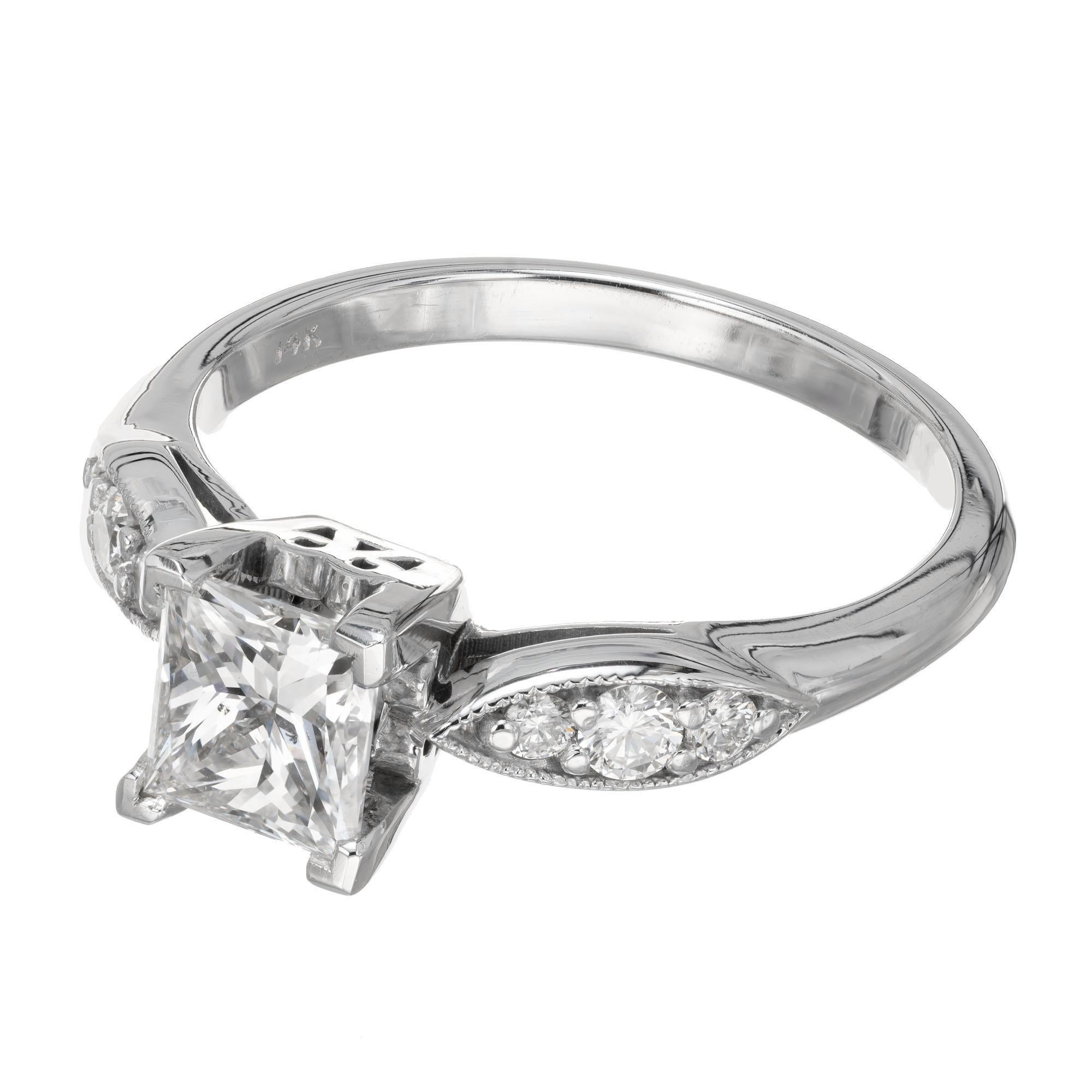 GIA Certified 1.01 Carat Diamond White Gold Engagement Ring In Excellent Condition In Stamford, CT