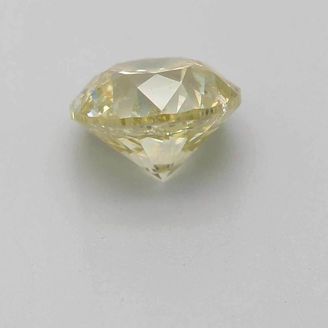 GIA Certified 1.01 Carat Fancy Light Brownish Greenish Yellow I2 Clarity Diamond In New Condition For Sale In บางรัก, TH