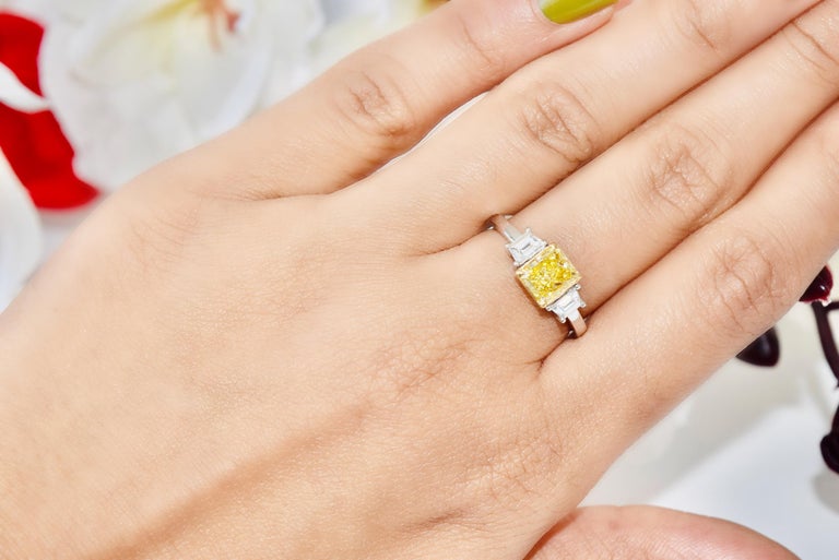 GIA Certified 1.01 Carat Fancy Yellow Diamond Ring For Sale at 1stDibs