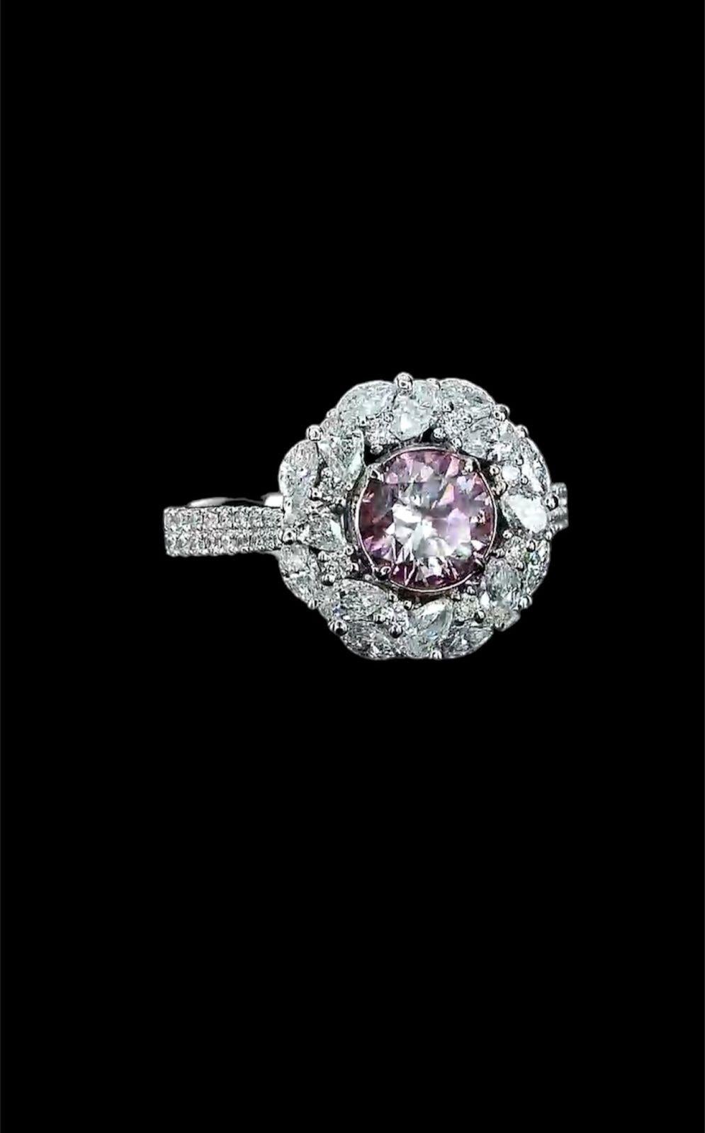 GIA Certified 1.01 Carat Light Pink Diamond Ring  For Sale 6