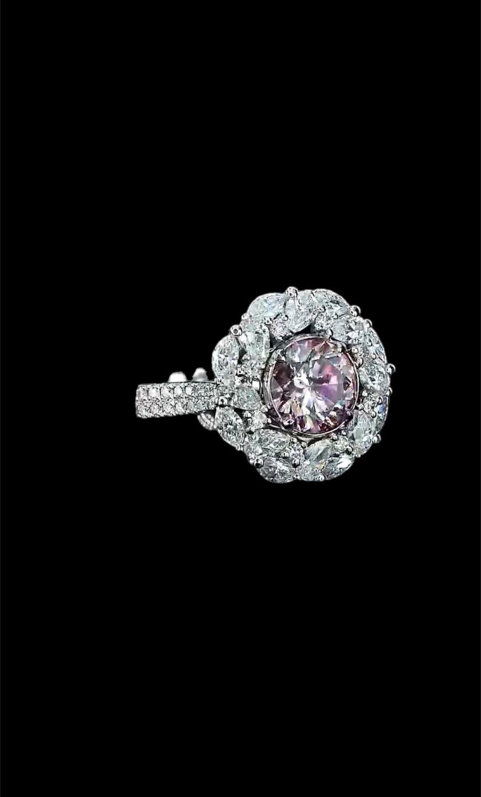 GIA Certified 1.01 Carat Light Pink Diamond Ring  For Sale 7