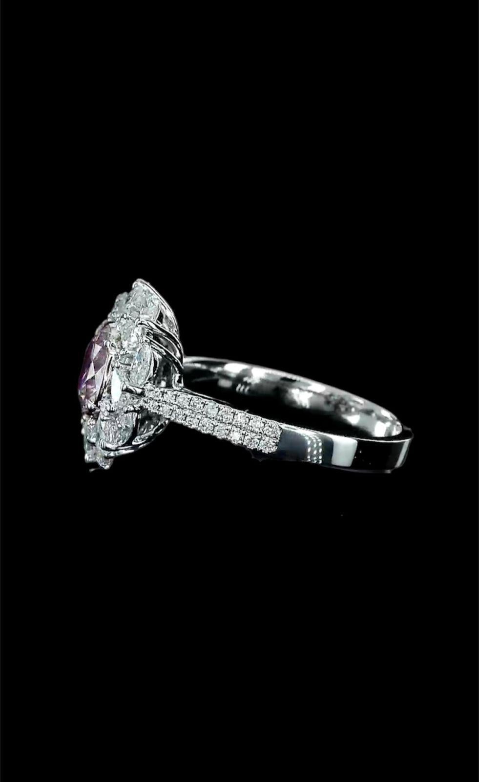 GIA Certified 1.01 Carat Light Pink Diamond Ring  For Sale 3