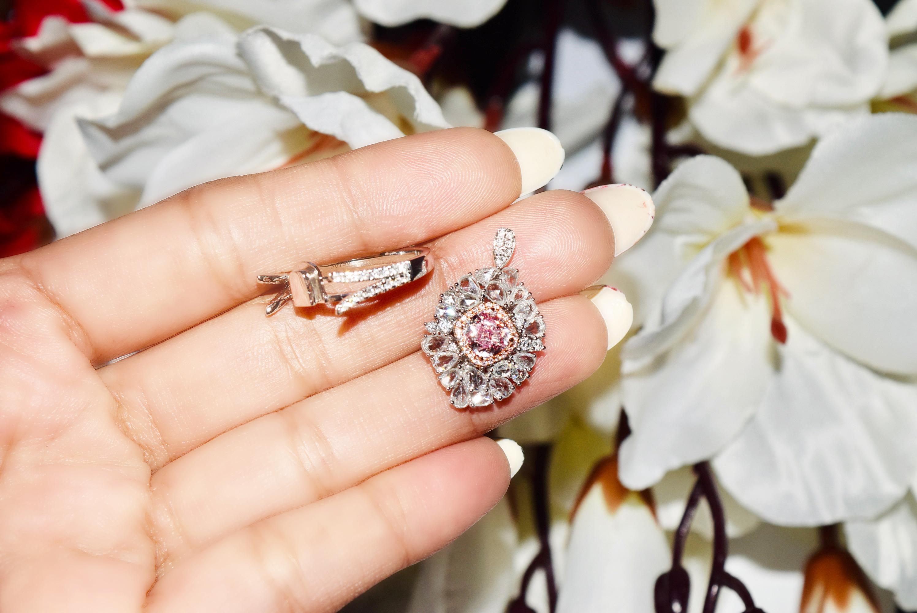 **100% NATURAL FANCY COLOUR DIAMOND JEWELRY**

✪ Jewelry Details ✪

♦ MAIN STONE DETAILS

➛ Stone Shape: Cushion
➛ Stone Color: Light Pink
➛ Stone Clarity: VS2
➛ Stone Weight: 1.01 carats
➛ GIA certified

♦ SIDE STONE DETAILS

➛ Side white diamonds