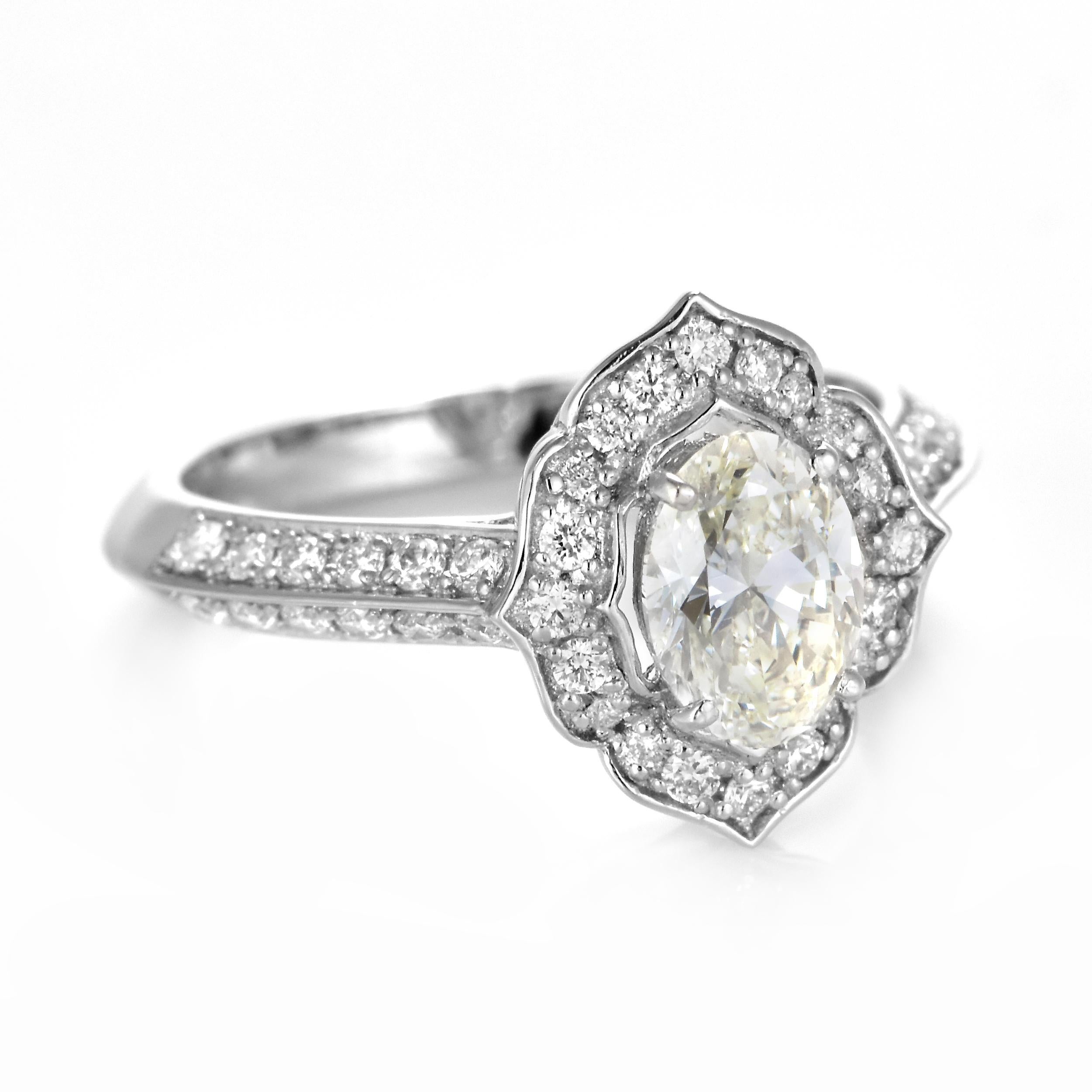 Oval Cut GIA Certified 1.01 Carat Natural InternallyFlawless Diamond Ring Set in Platinum For Sale