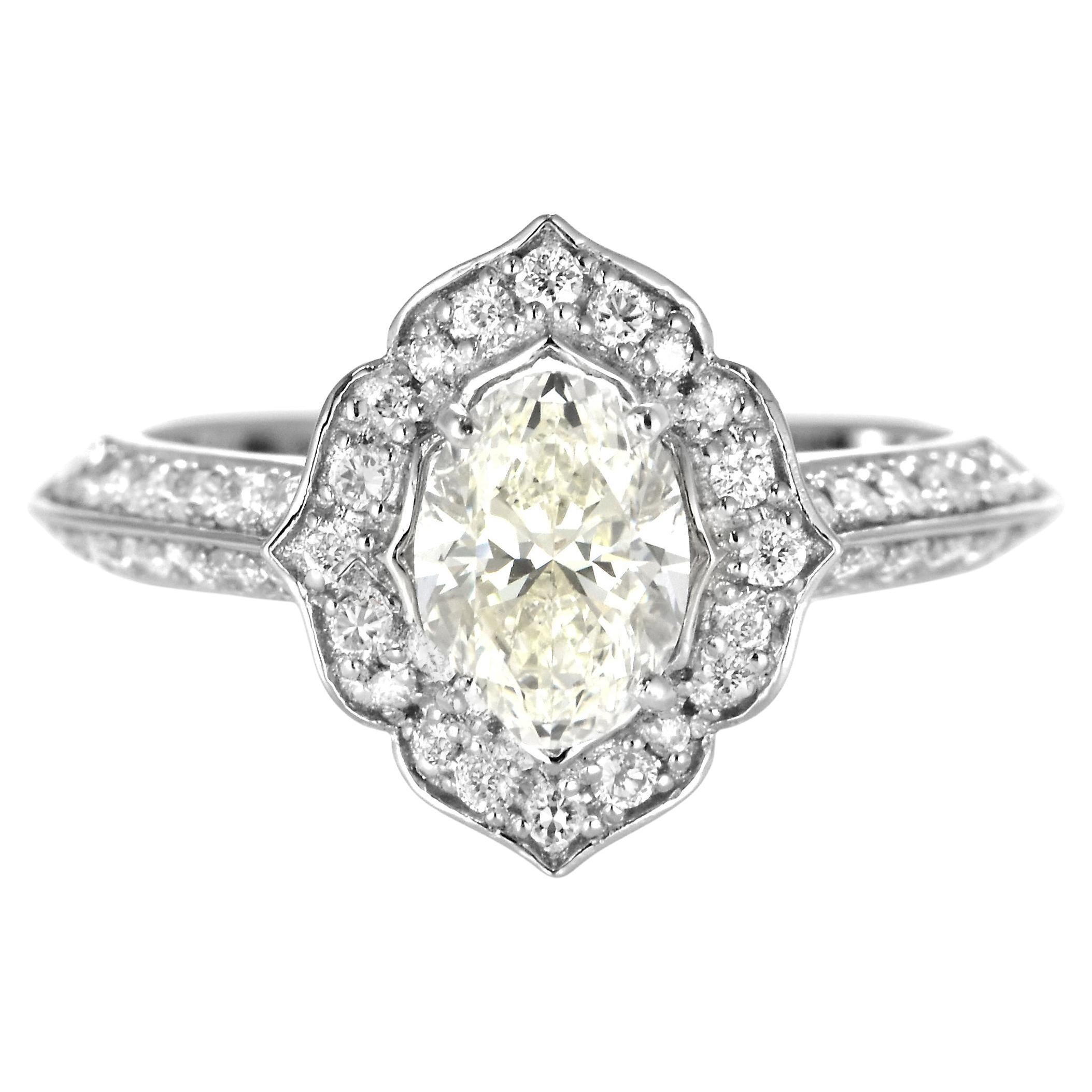 GIA Certified 1.01 Carat Natural InternallyFlawless Diamond Ring Set in Platinum For Sale