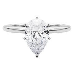 Anello con diamante solitario in platino certificato GIA da 1,01 carati con incastonatura a pera