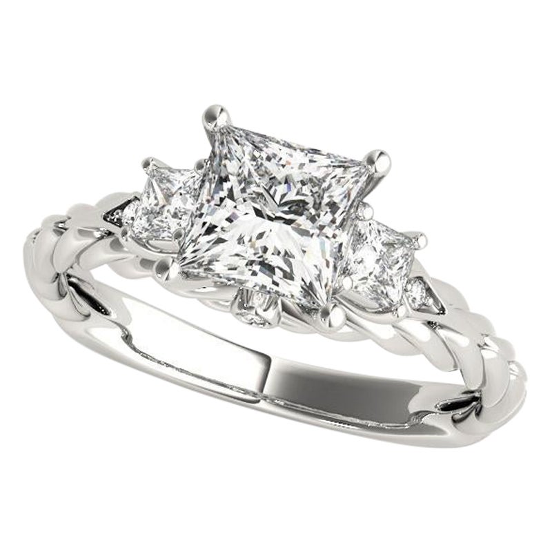 GIA Certified 1.01 Carat Princess Three-Stone Braided Diamond Ring (Bague tressée à trois pierres)