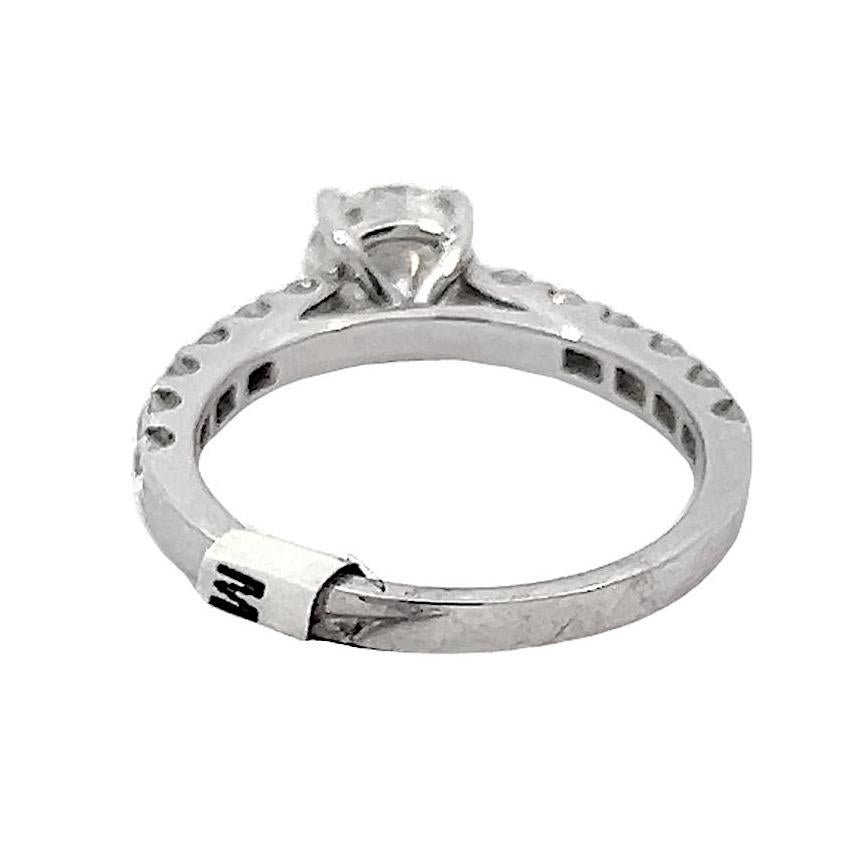  GIA Certified 1.01 Carat Round Brilliant Diamond Engagement Ring (Rundschliff) im Angebot