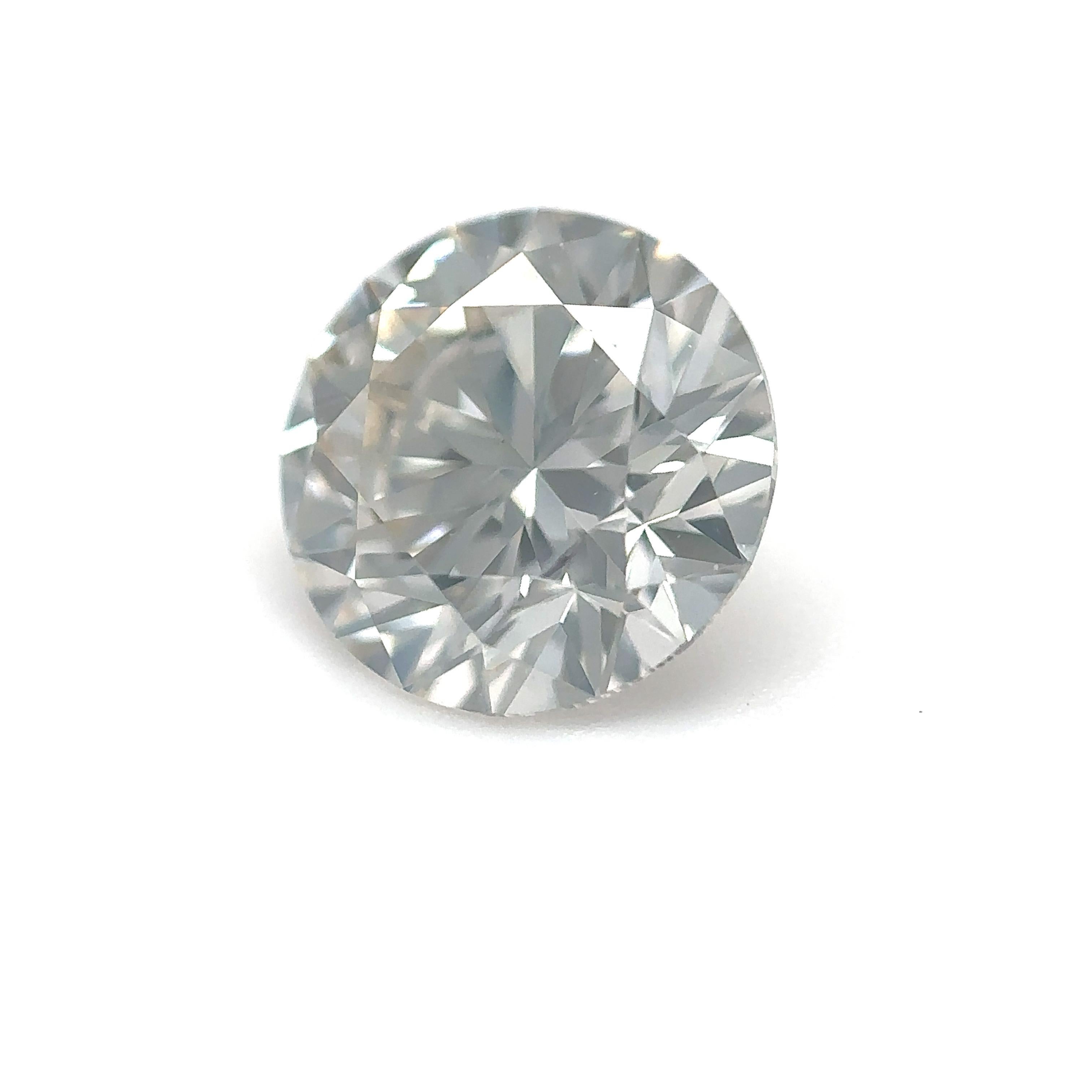 GIA Certified 1.01 Carat Round Brilliant Natural Diamond (Engagement Rings) In New Condition For Sale In London, GB