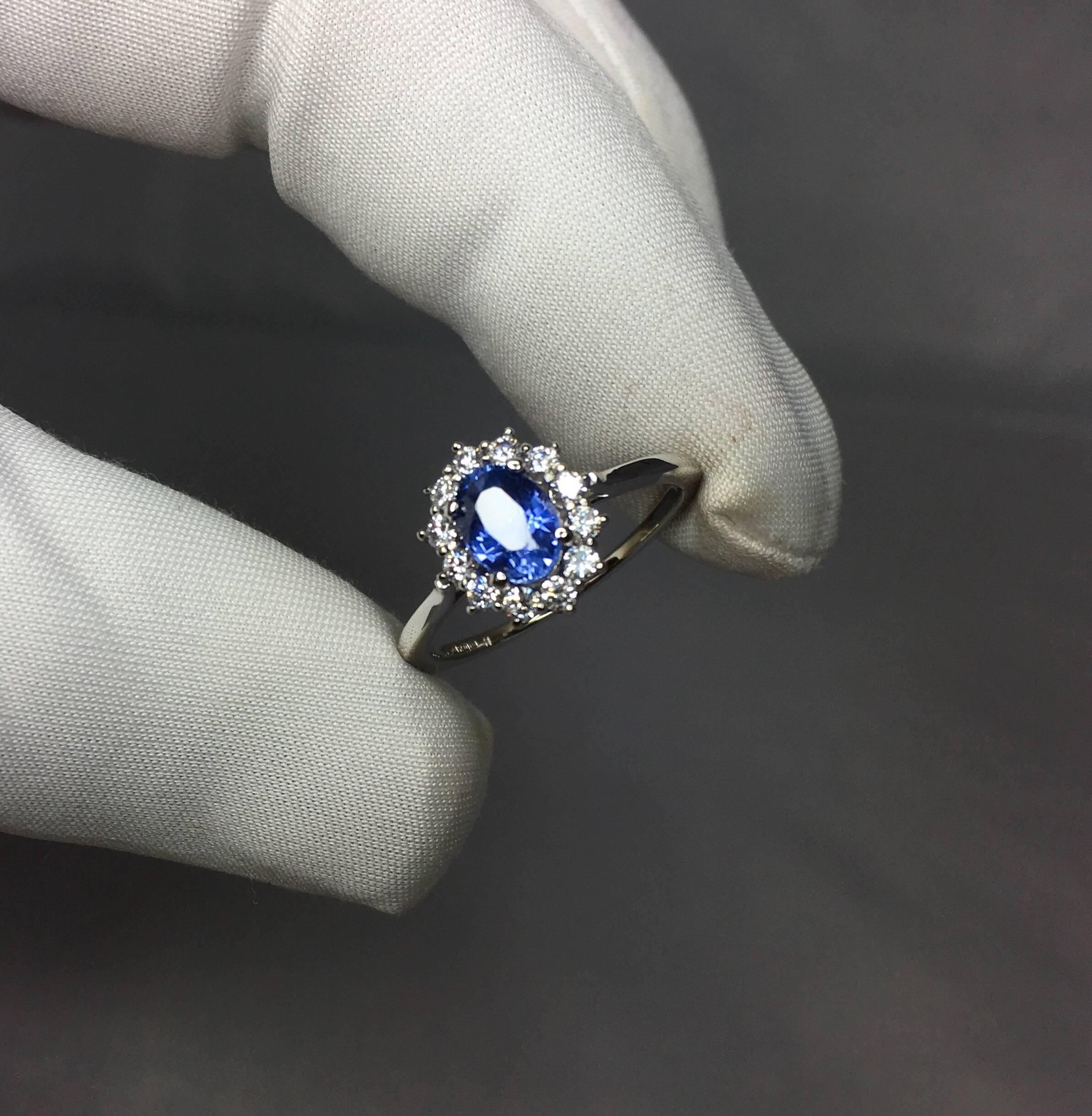 GIA Certified 1.01 Carat Untreated Ceylon Blue Sapphire, Gold and Diamond Ring 2