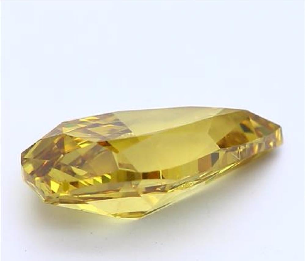 Diamant jaune foncé fantaisie certifié GIA de 1,01 carat Neuf - En vente à บางรัก, TH