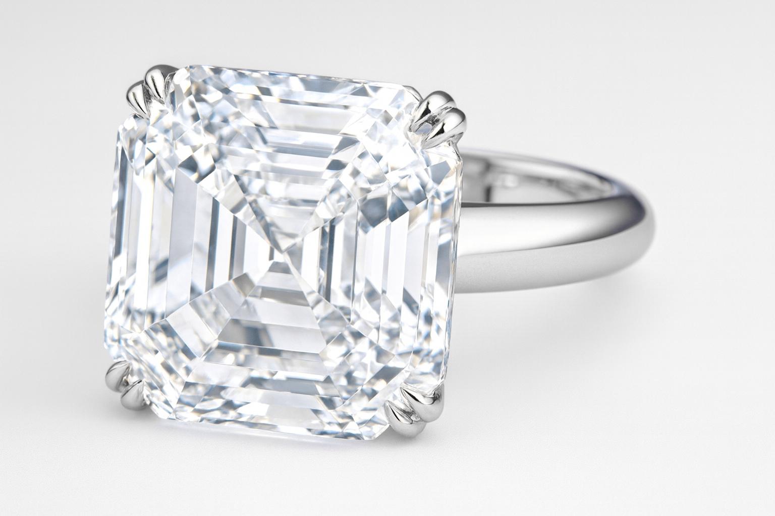 GIA Certified 9 Carat Asscher Cut Diamond Platinum Ring In New Condition For Sale In Chicago, IL