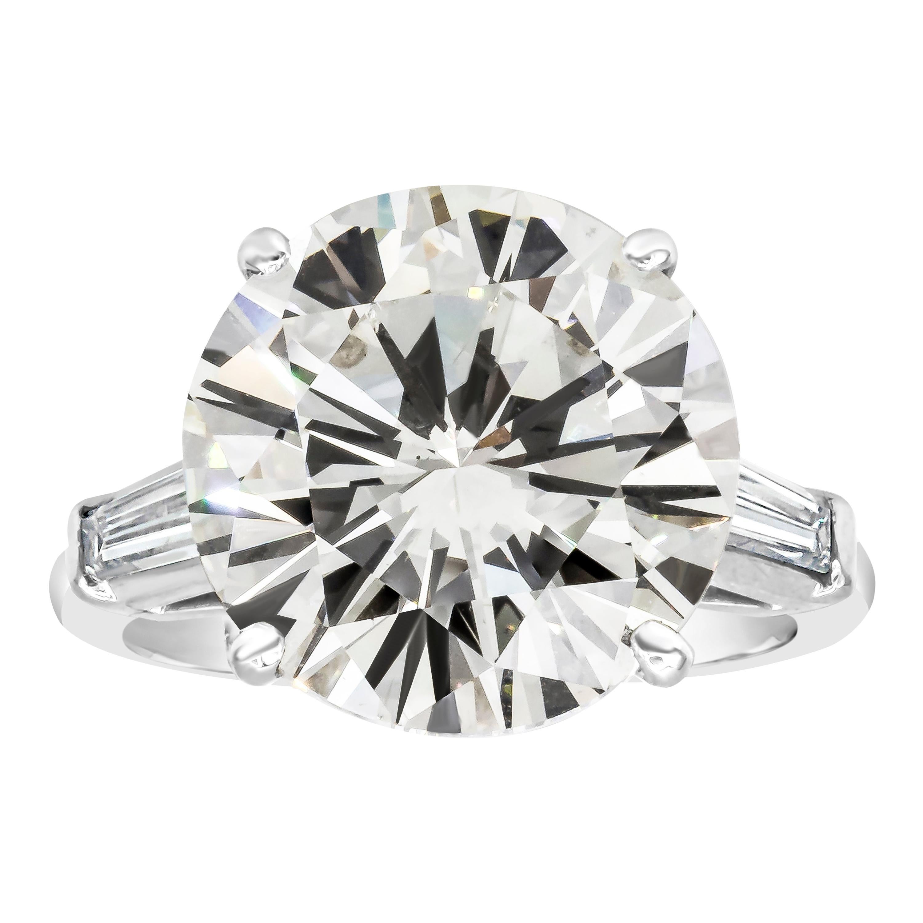 Roman Malakov GIA Certified 10.11 Carat Round Diamond ThreeStone Engagement Ring For Sale
