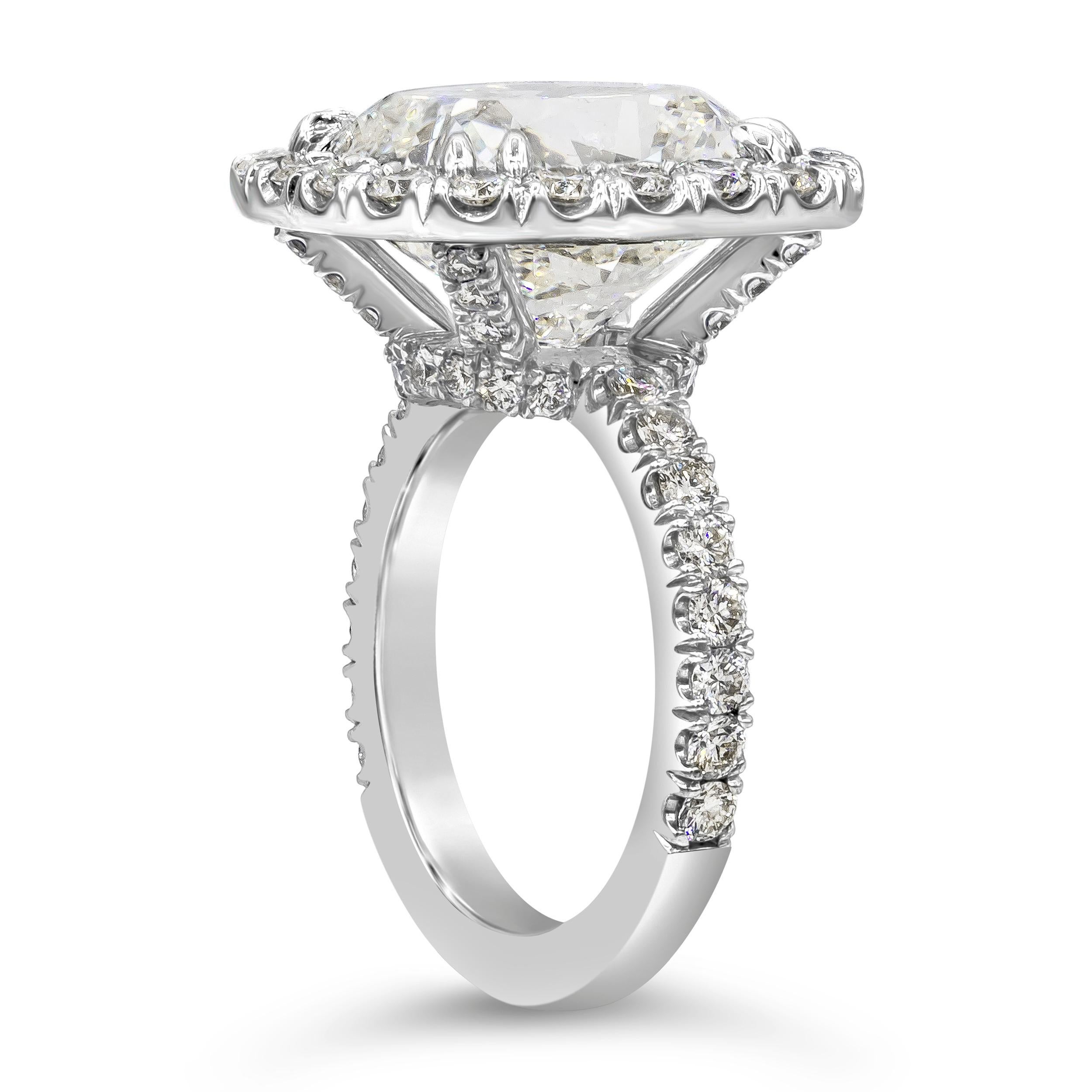 Roman Malakov Verlobungsring mit GIA-zertifiziertem 10,12 Karat Diamant-Halo im Kissenschliff (Zeitgenössisch) im Angebot