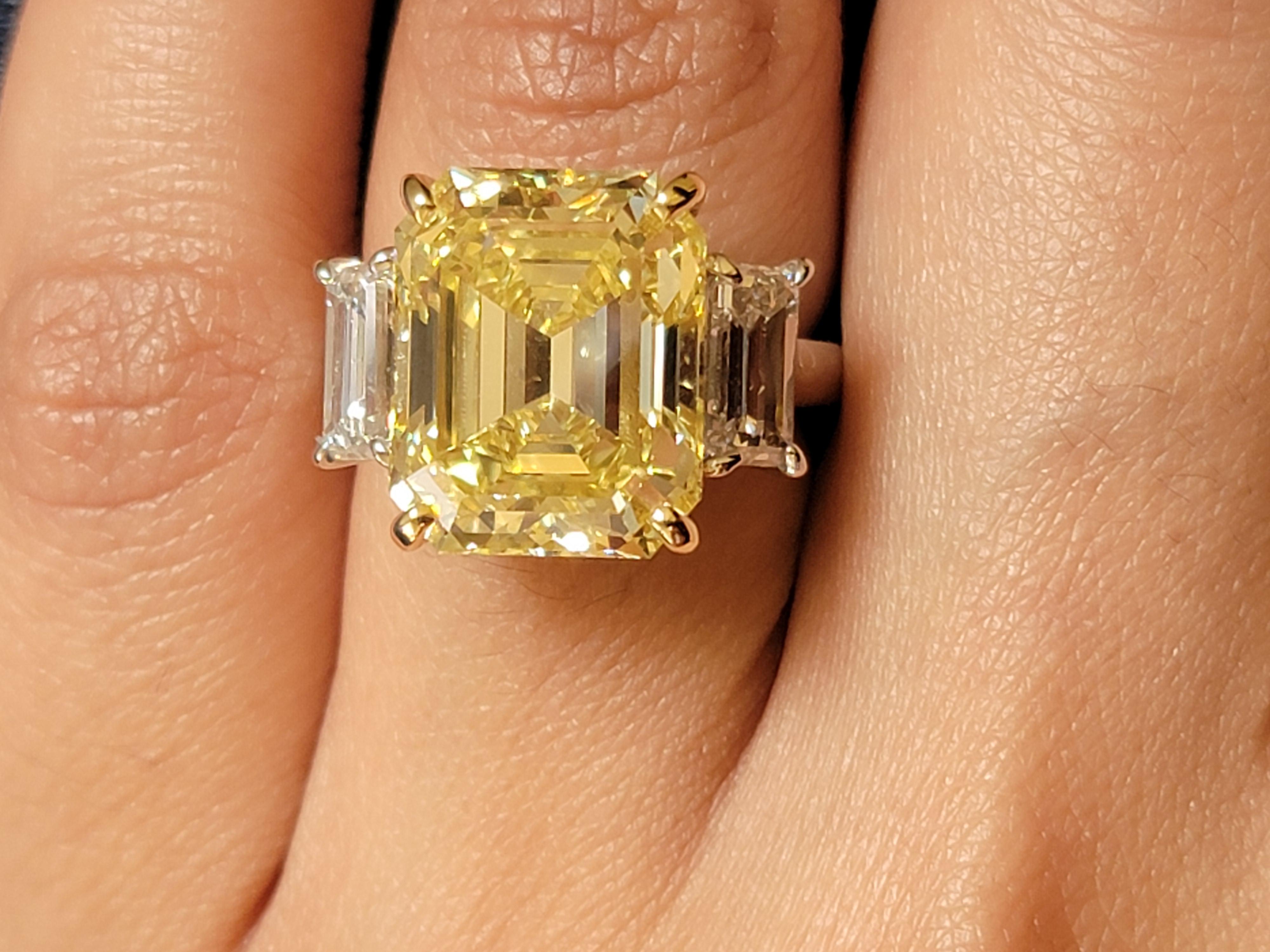 Issac Nussbaum 10.14 Carat Fancy Intense Yellow Emerald Diamond Ring For Sale 1