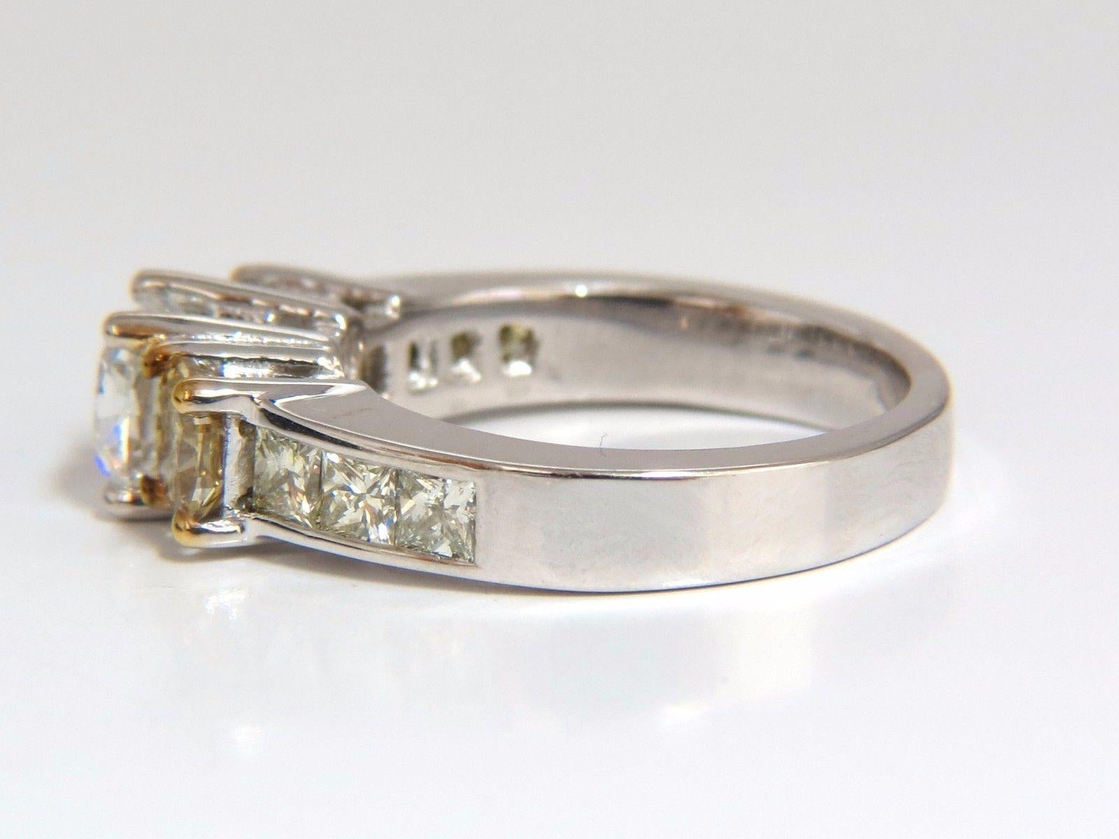 GIA-zertifizierter 1,01 Karat Diamant im Kissenschliff & 1,02 Karat ausgefallener Gelbgold Ring 14k G/vvs2 für Damen oder Herren im Angebot