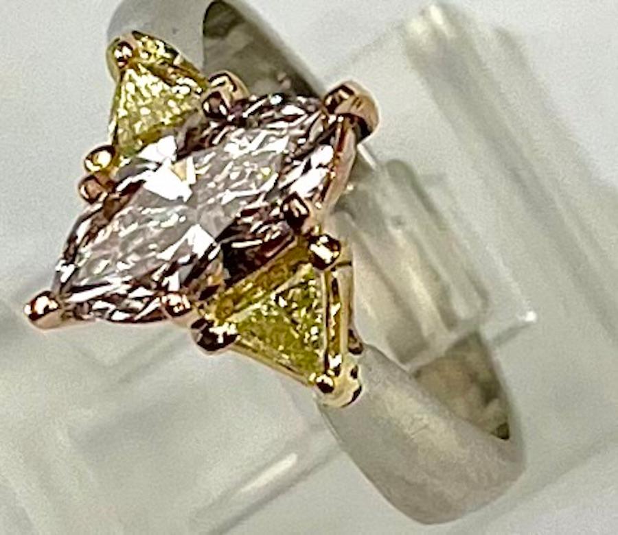 Taille Marquise Diamant marquise certifié GIA de 1,01 carat, Nature, rose très clair en vente