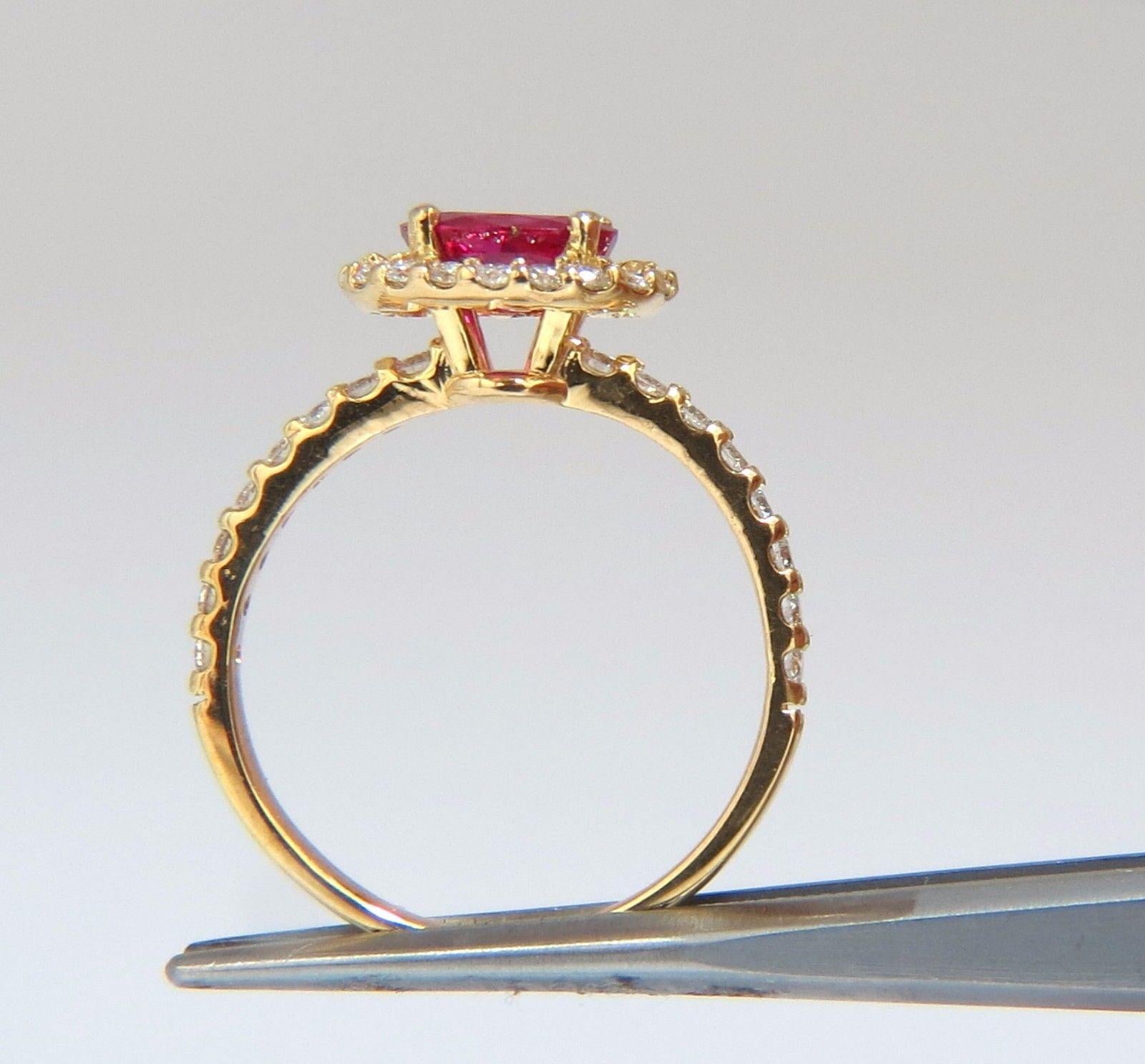 GIA Certified 1.01ct oval cut red ruby and .50ct diamonds ring 14kt Raised Deck In New Condition For Sale In New York, NY