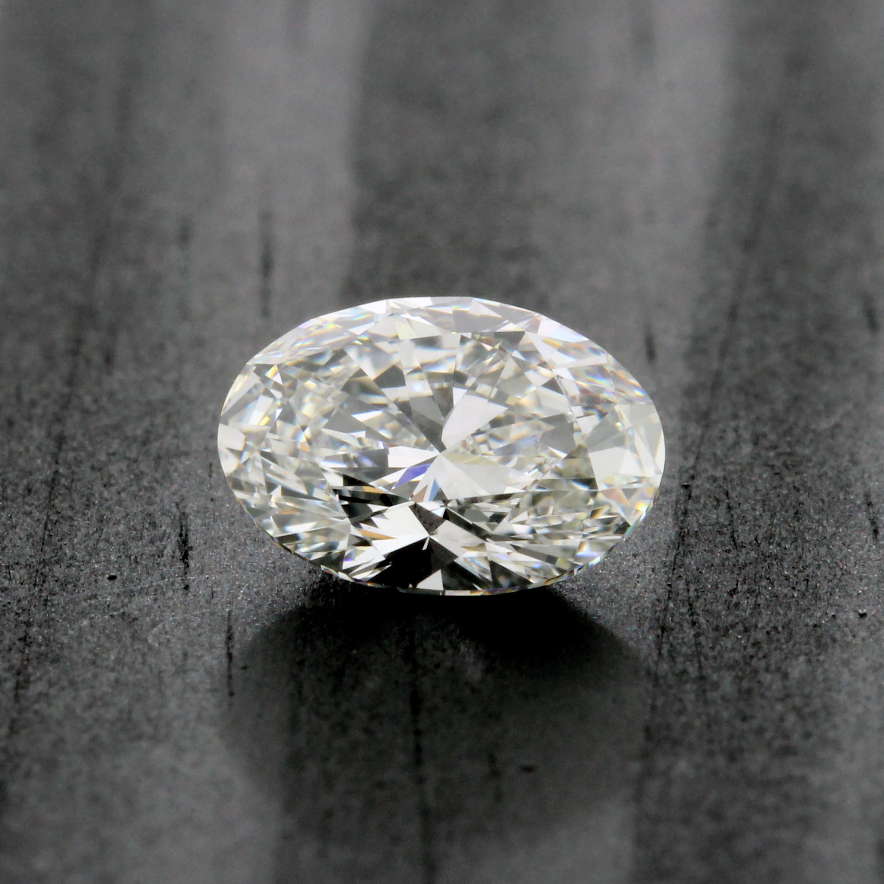 2 carat oval loose diamond