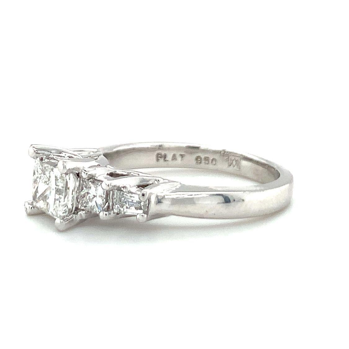 Square Cut GIA Certified 1.02 Carat Diamond Platinum Engagement Ring For Sale