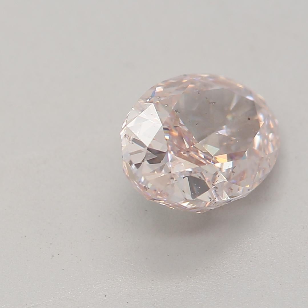 Diamant rose orangé clair de 1,02 carat de pureté SI2 certifié par le GIA Unisexe en vente