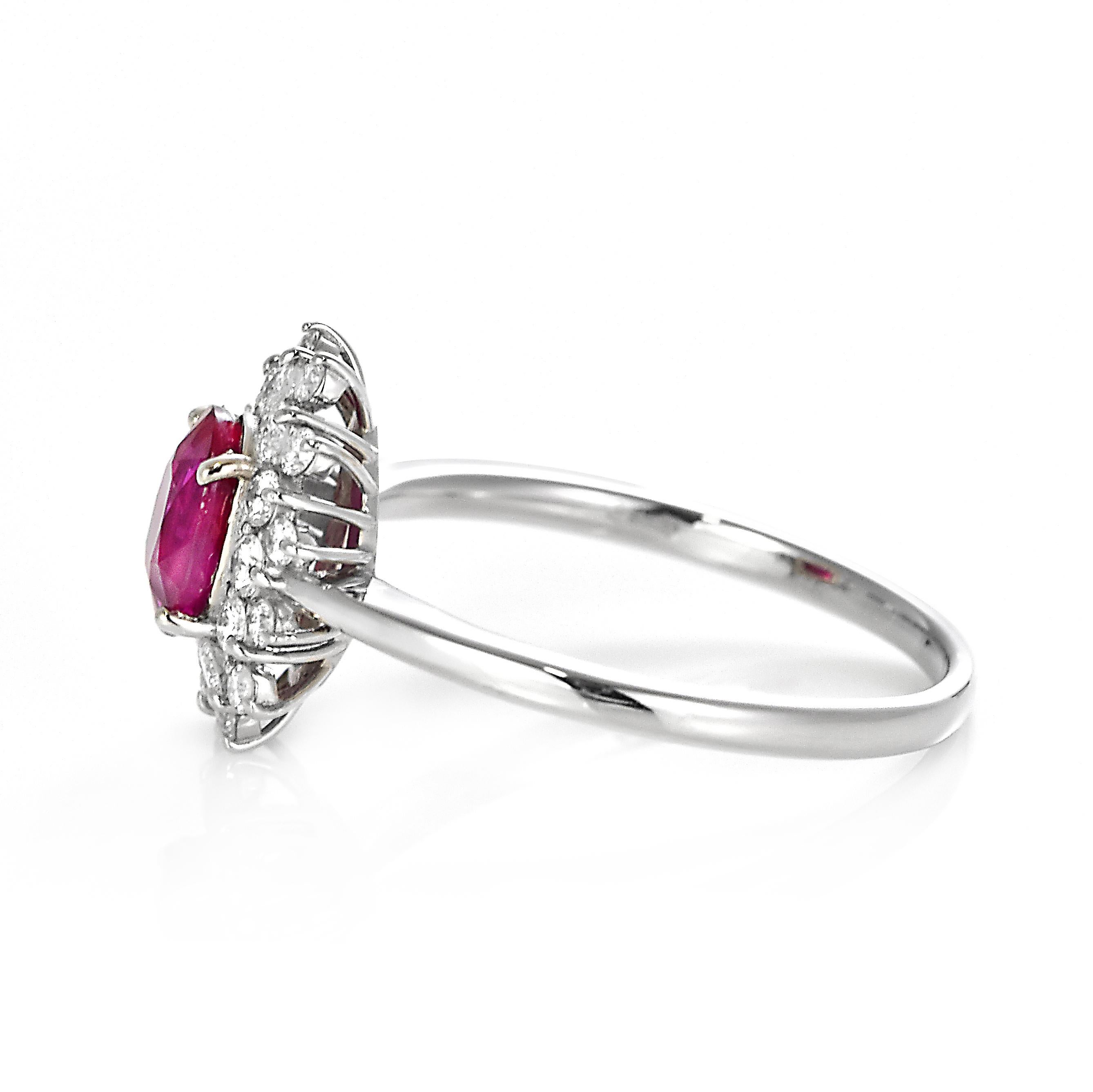 GIA Certified 1.02 Carat Pigeon's Blood Red Burmese Ruby Ring Made in Platinum For Sale 4