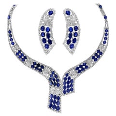 GIA Certified 102 Ct Natural Blue Sapphire 
25 Ct Diamond Necklace Suite 18 Kt