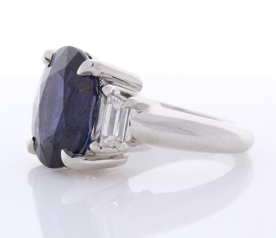 Contemporary GIA Certified 10.26 Carat Oval Violetish Purple Sapphire & Diamond Cocktail Ring