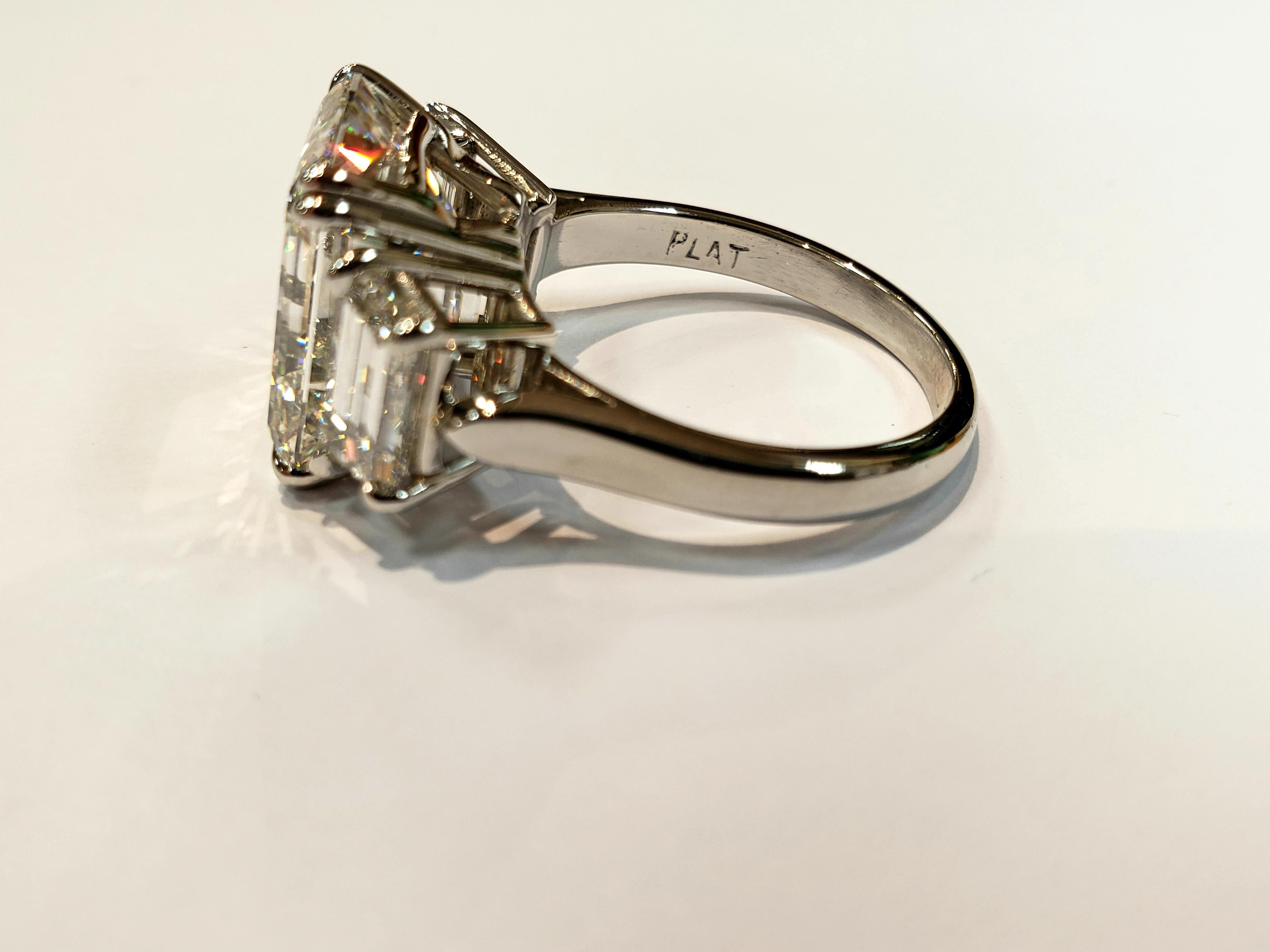 Contemporary GIA Certified 10.29 Carat Emerald Cut Diamond Ring with Side Stones I/VS1 For Sale