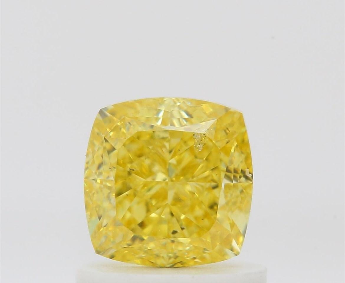 Diamant certifié GIA de 1,02 ct de couleur naturelle en forme de coussin de couleur jaune vif fantaisie Neuf - En vente à Hong Kong, HK