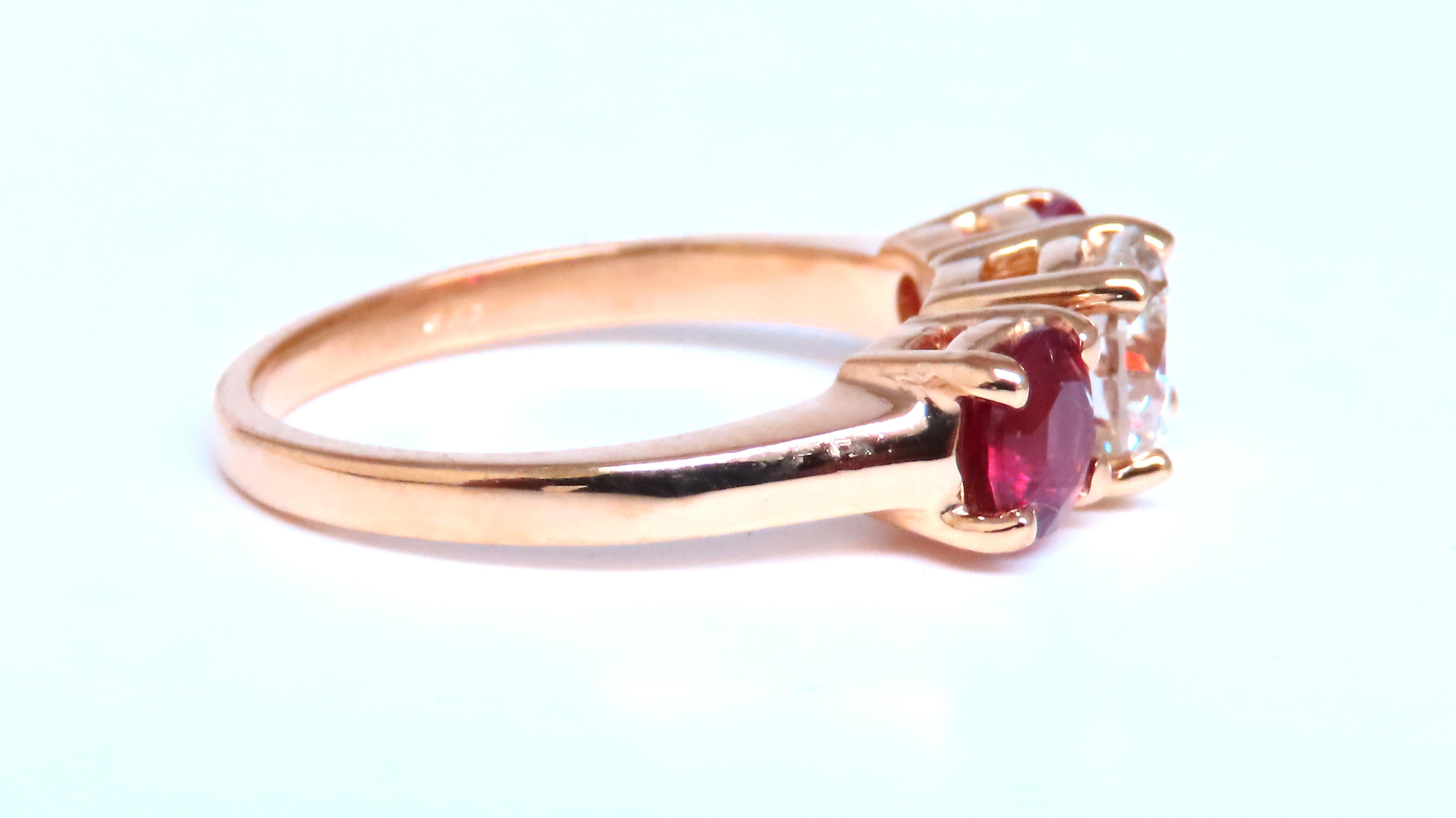 Taglio rotondo Anello con diamante rotondo naturale certificato GIA da 1,02ct e rubino 14kt 43552 in vendita