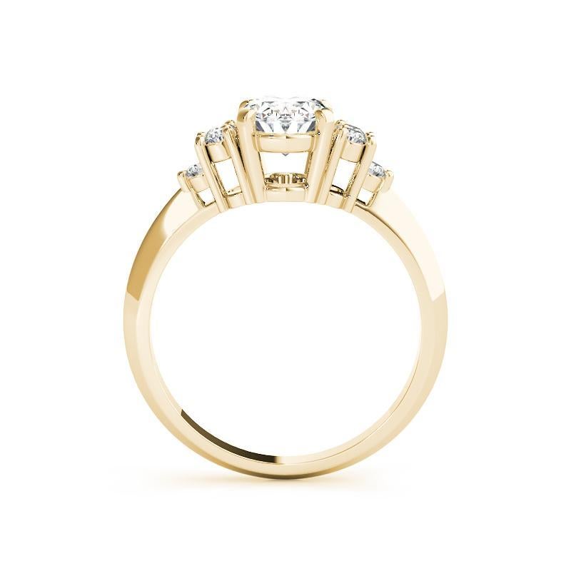 Anillo de diamantes ovalado solitario y en racimo de 3 piedras con certificado GIA de 1,02 ct en Nuevo estado para la venta en New York, NY
