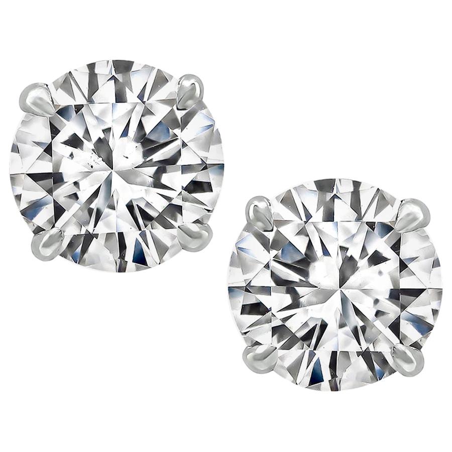 1.34 Carat Diamond Gold Stud Earrings For Sale at 1stDibs