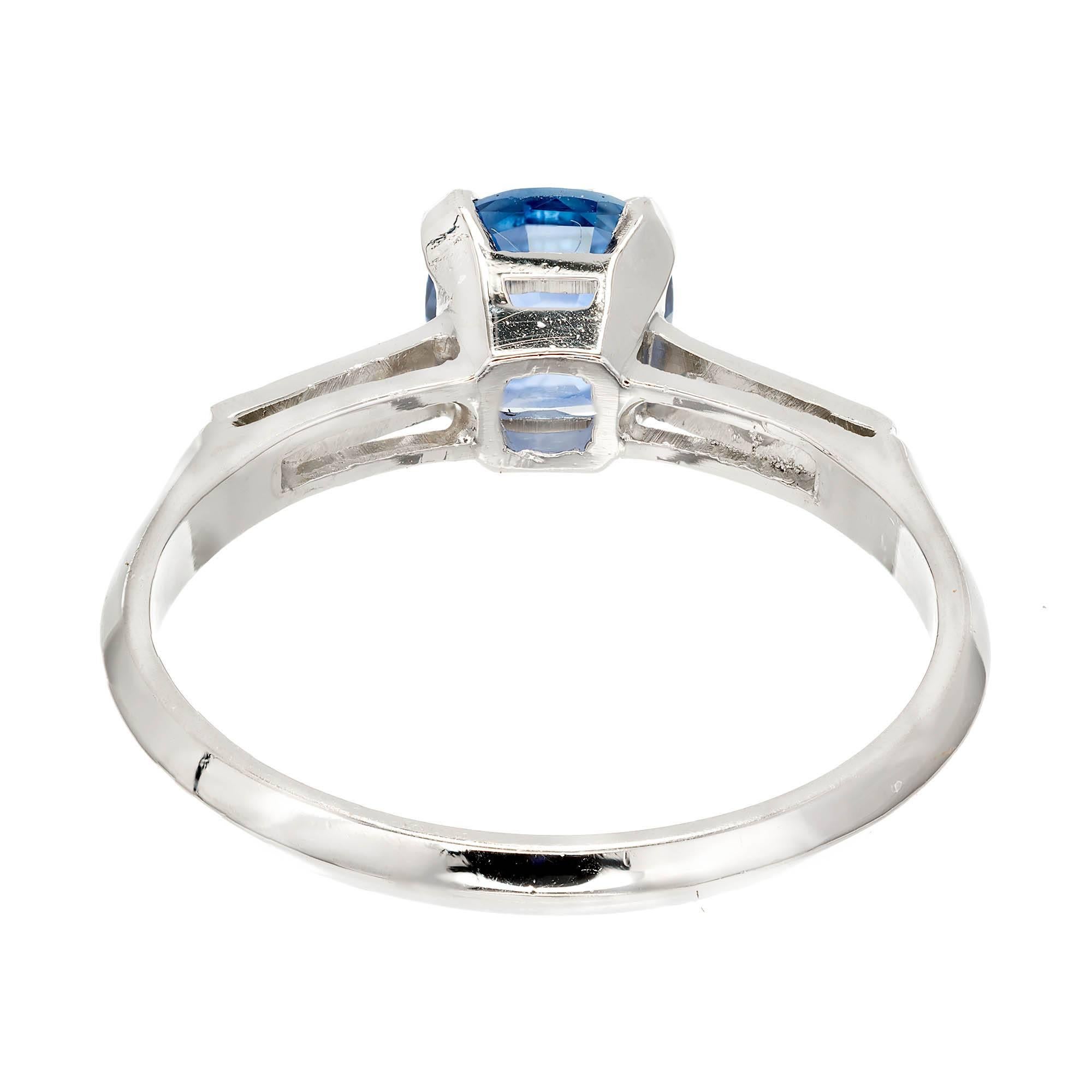 Women's GIA Certified 1.03 Carat Blue Sapphire Diamond Platinum Engagement Ring For Sale