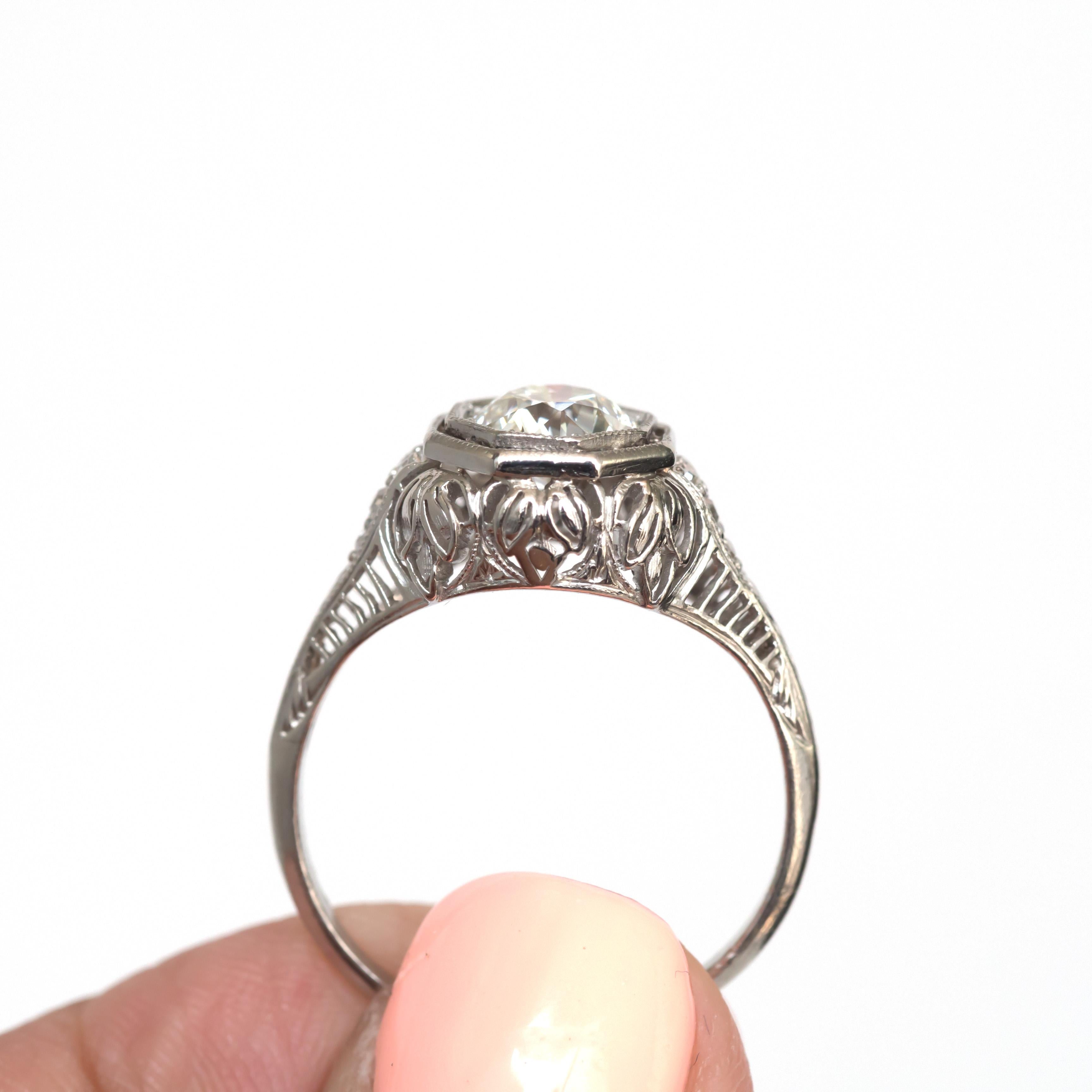 Bague de fiançailles en platine avec diamant de 1,03 carat certifié par le GIA Unisexe en vente