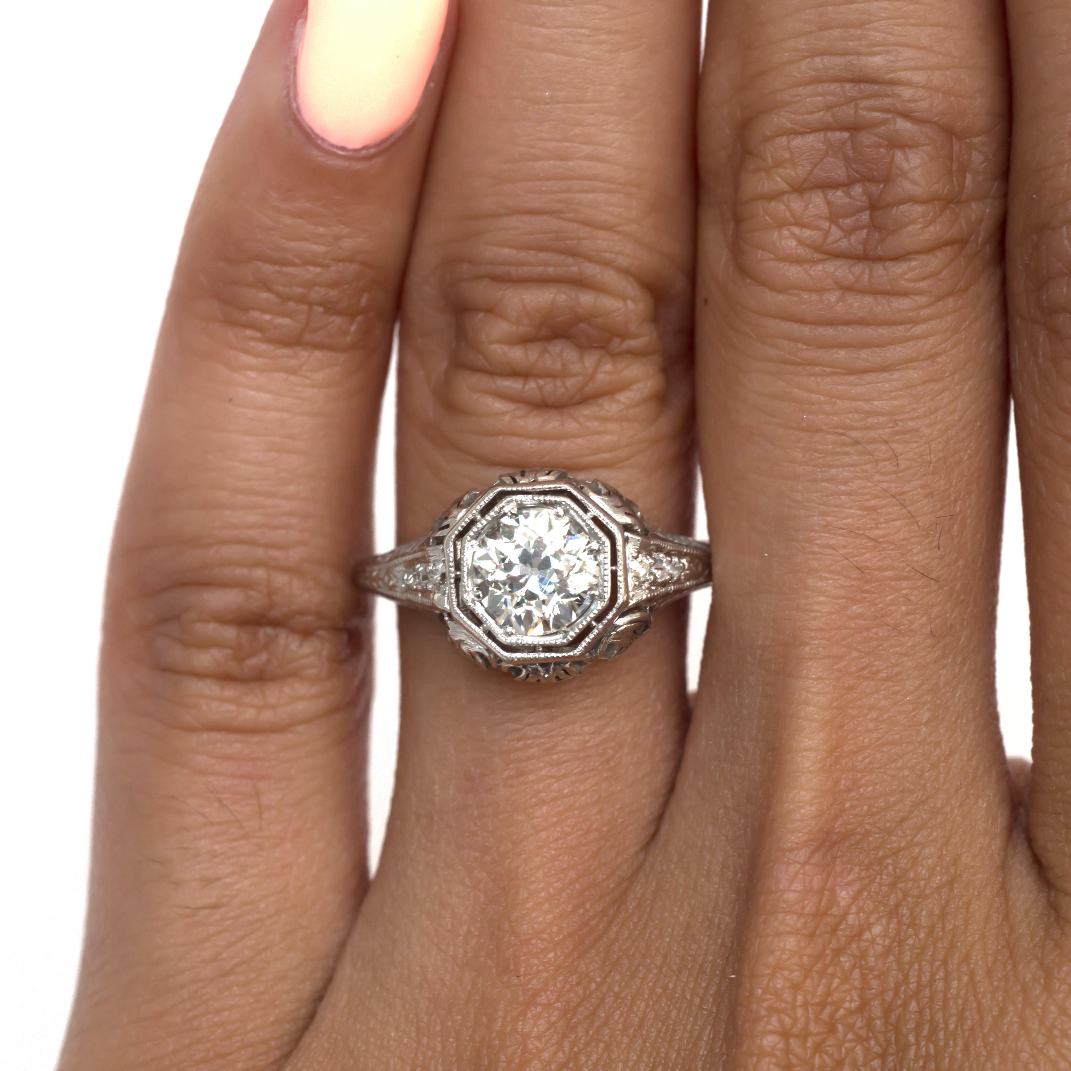 GIA Certified 1.03 Carat Diamond Platinum Engagement Ring For Sale 1